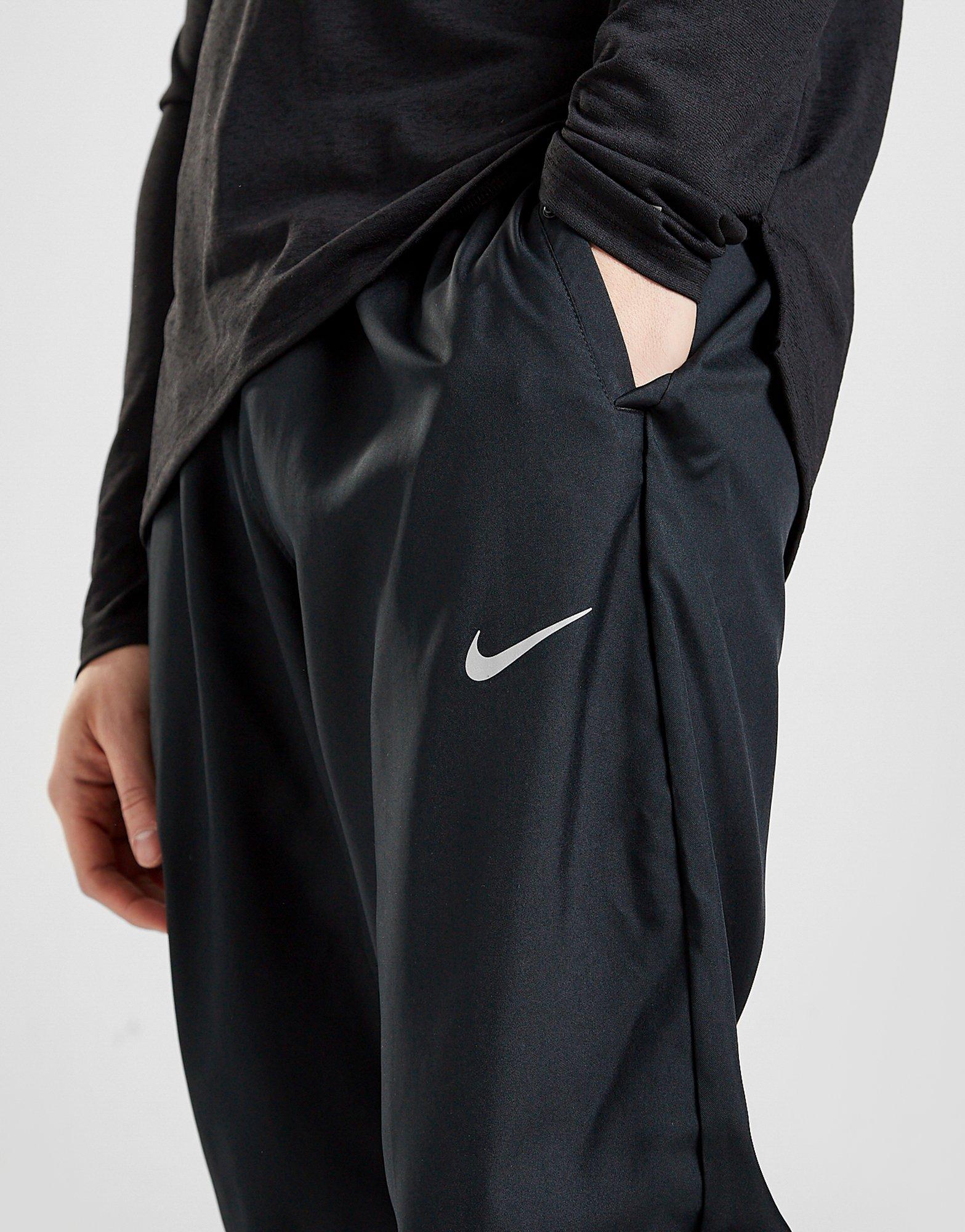 nike running essential woven sweatpants in black