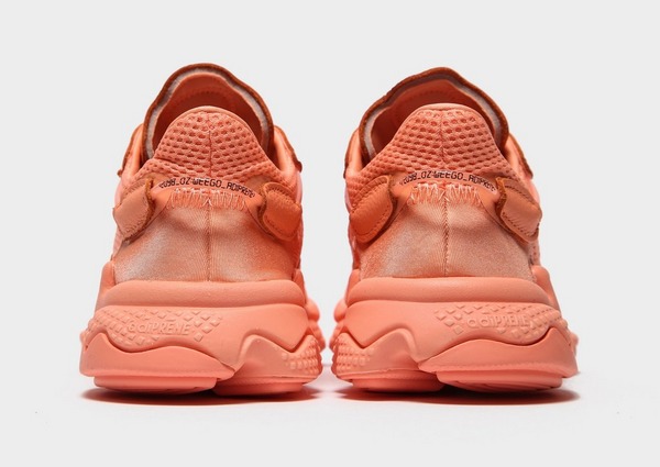 basket ozweego femme