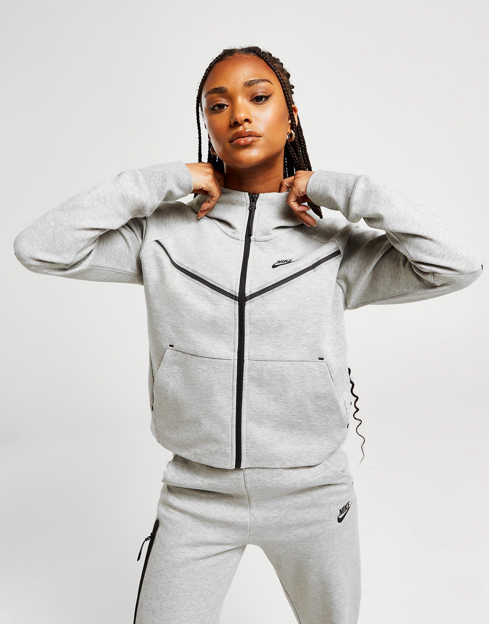 Opwekking Pas op verzekering Grey Nike Tech Fleece Hoodie | JD Sports Global