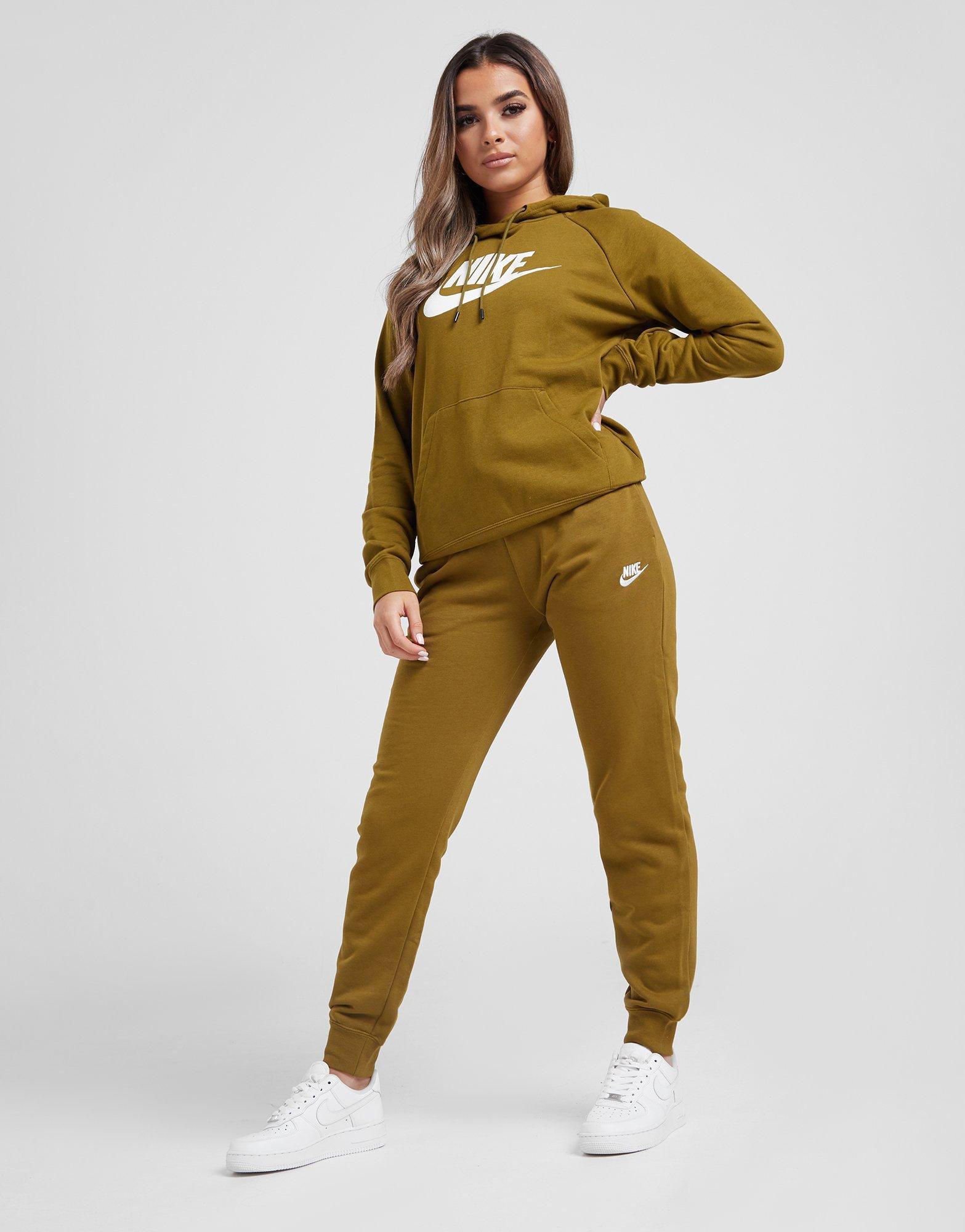 nike essential logo overhead hoodie women's