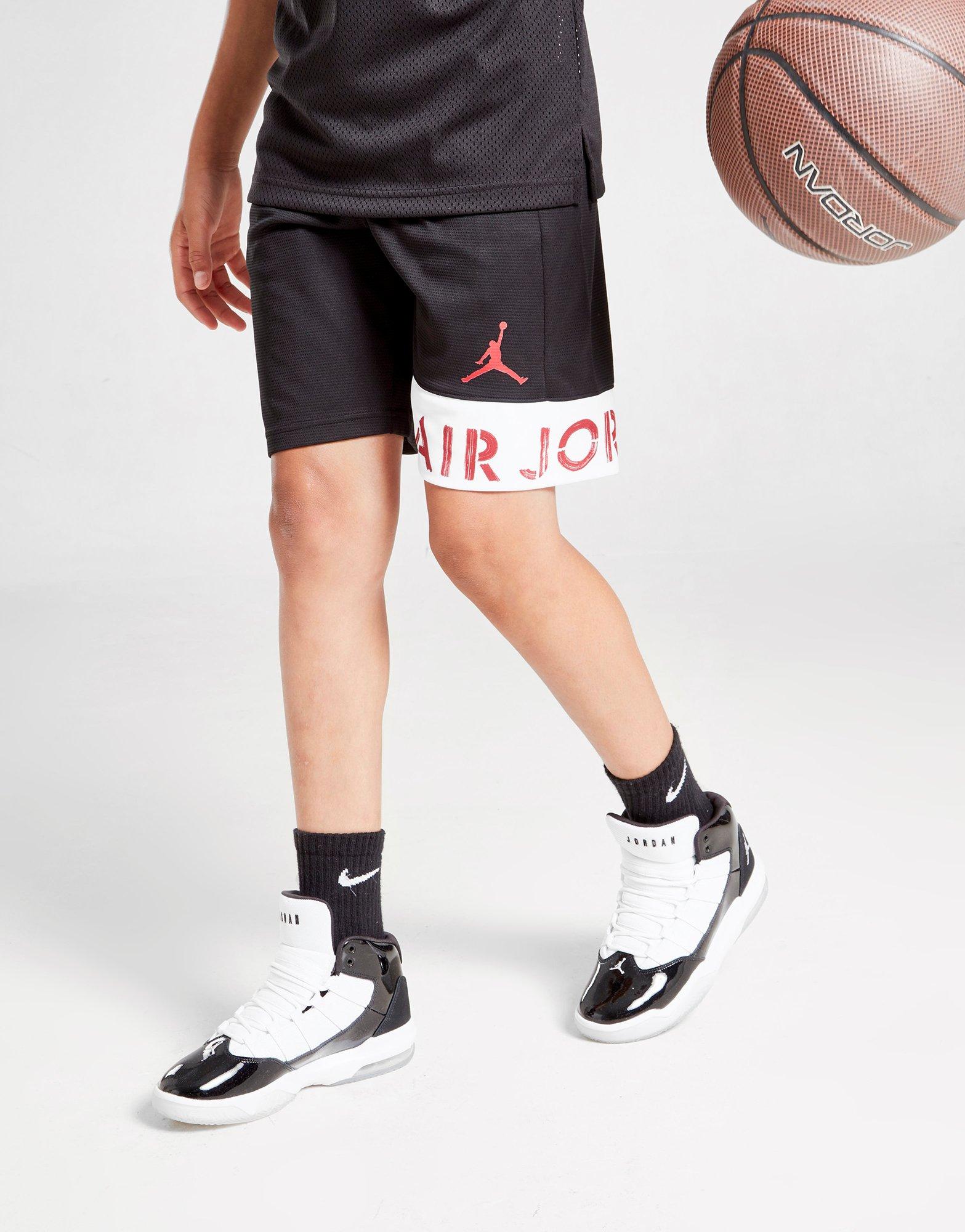 short air jordan