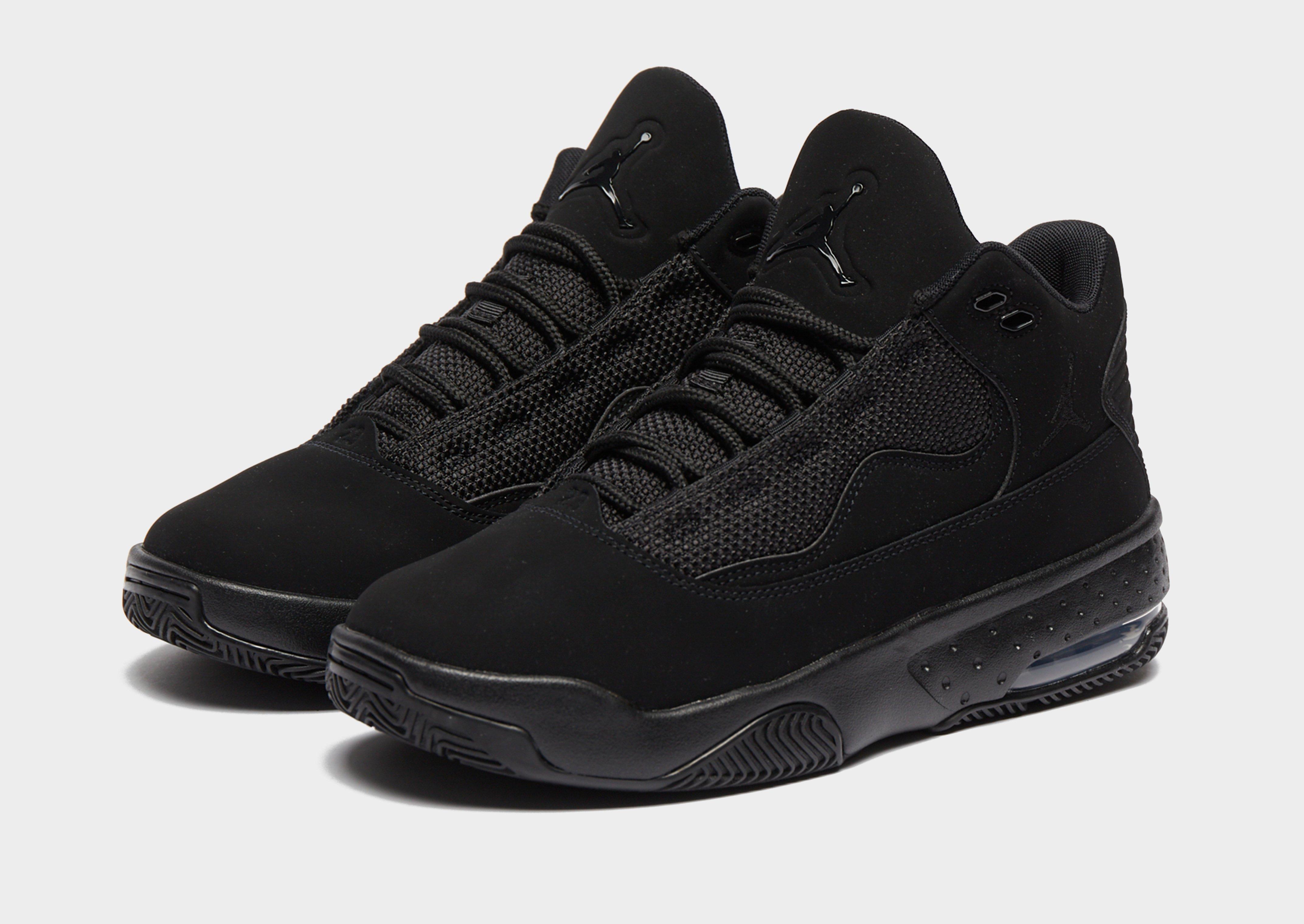 jordan max aura 2 black