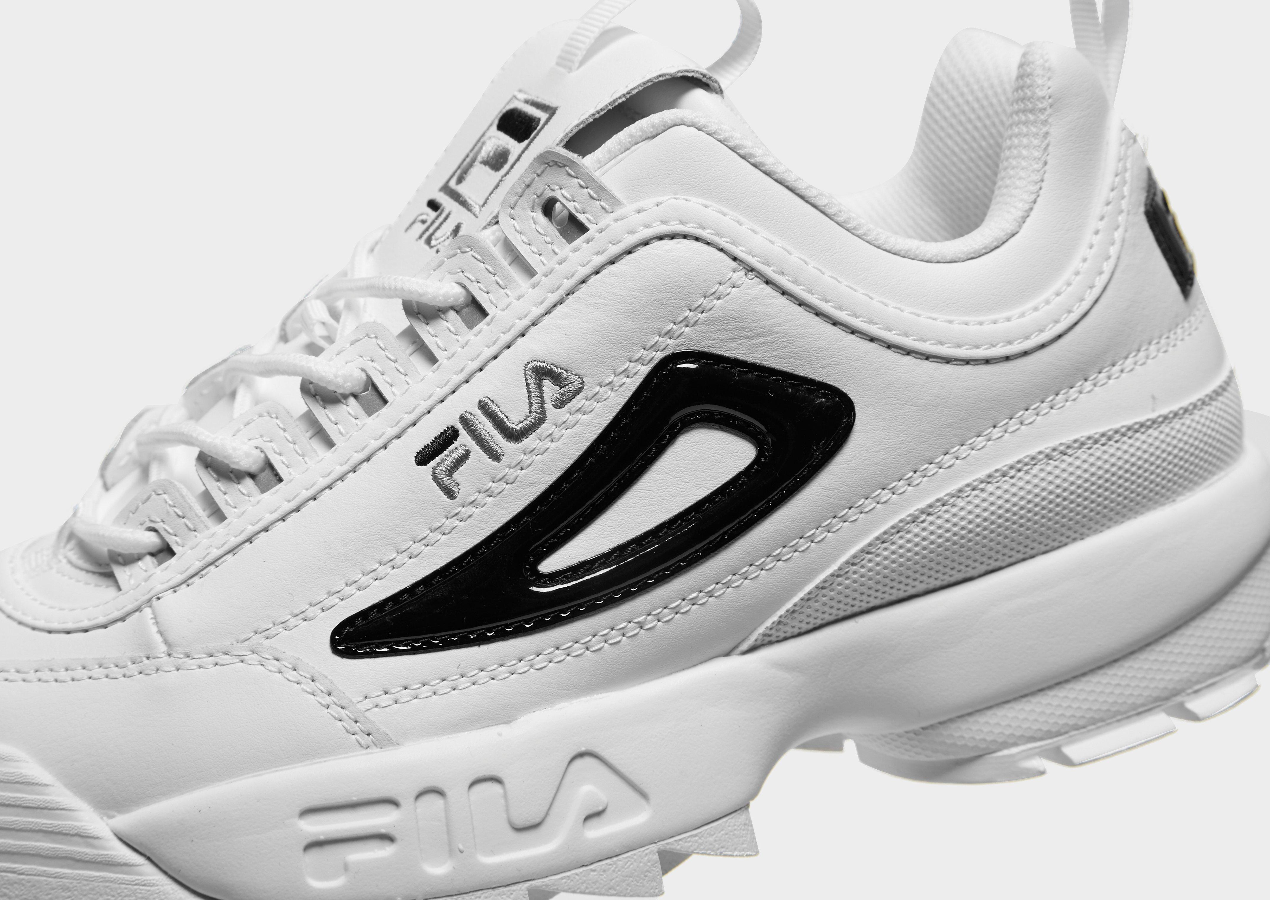 fila disruptor black and white