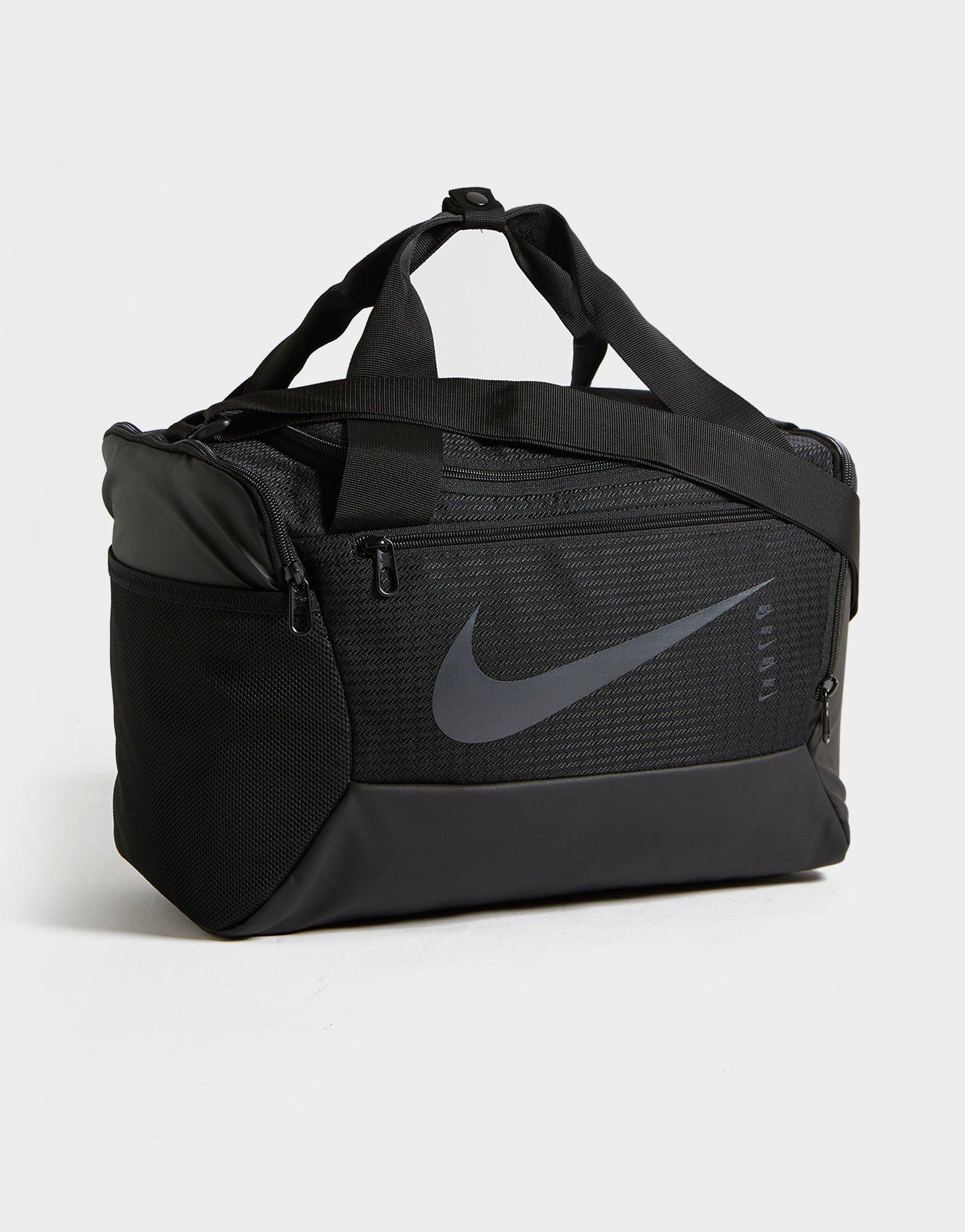nike extra small duffel bag