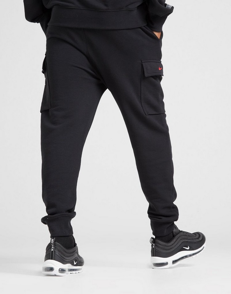 Buy Black Nike On Tour Cargo Track Pants Men's | JD Sports | JD Sports ...