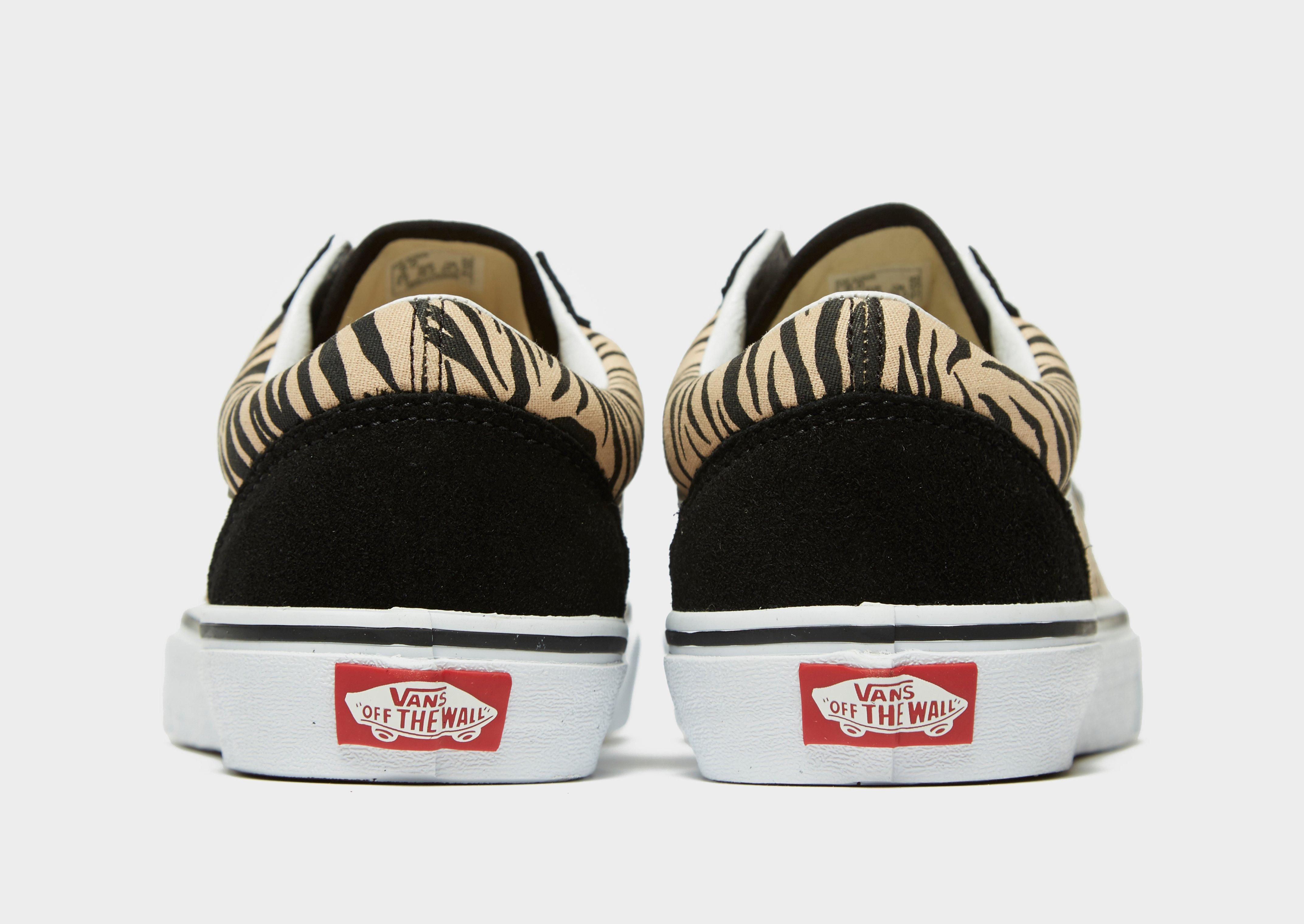 junior black vans