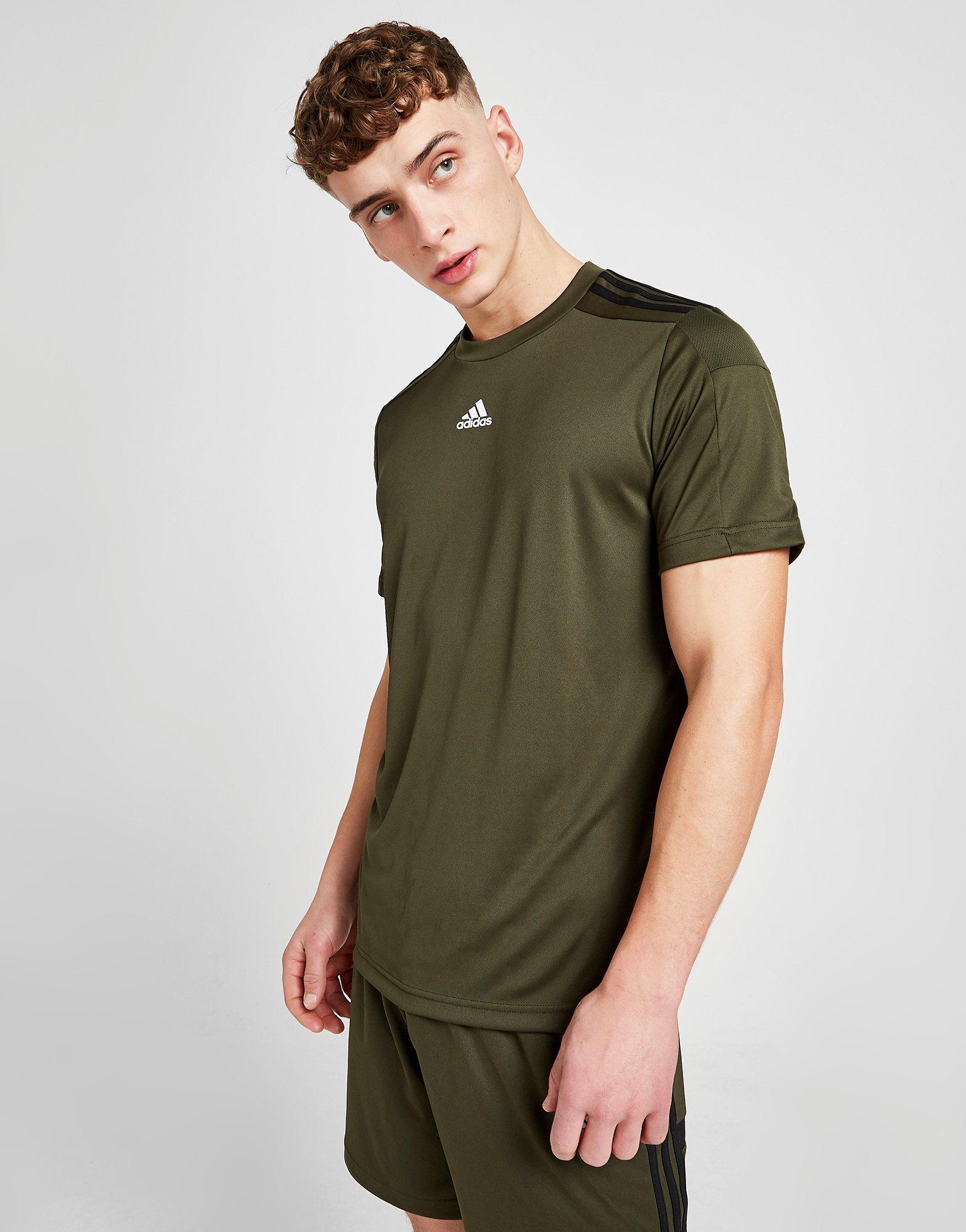 adidas matching shirt and shorts