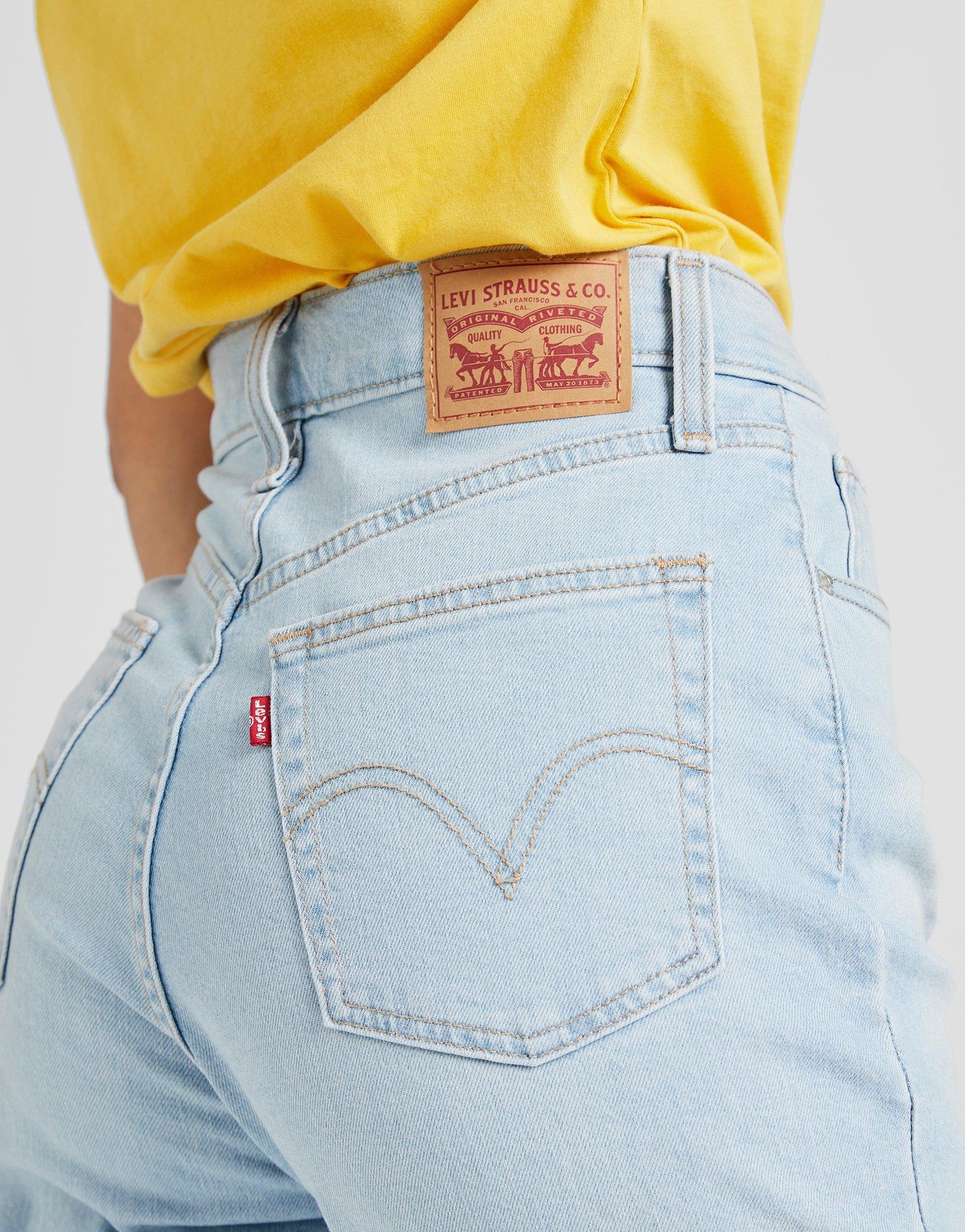 levi strauss mom jeans