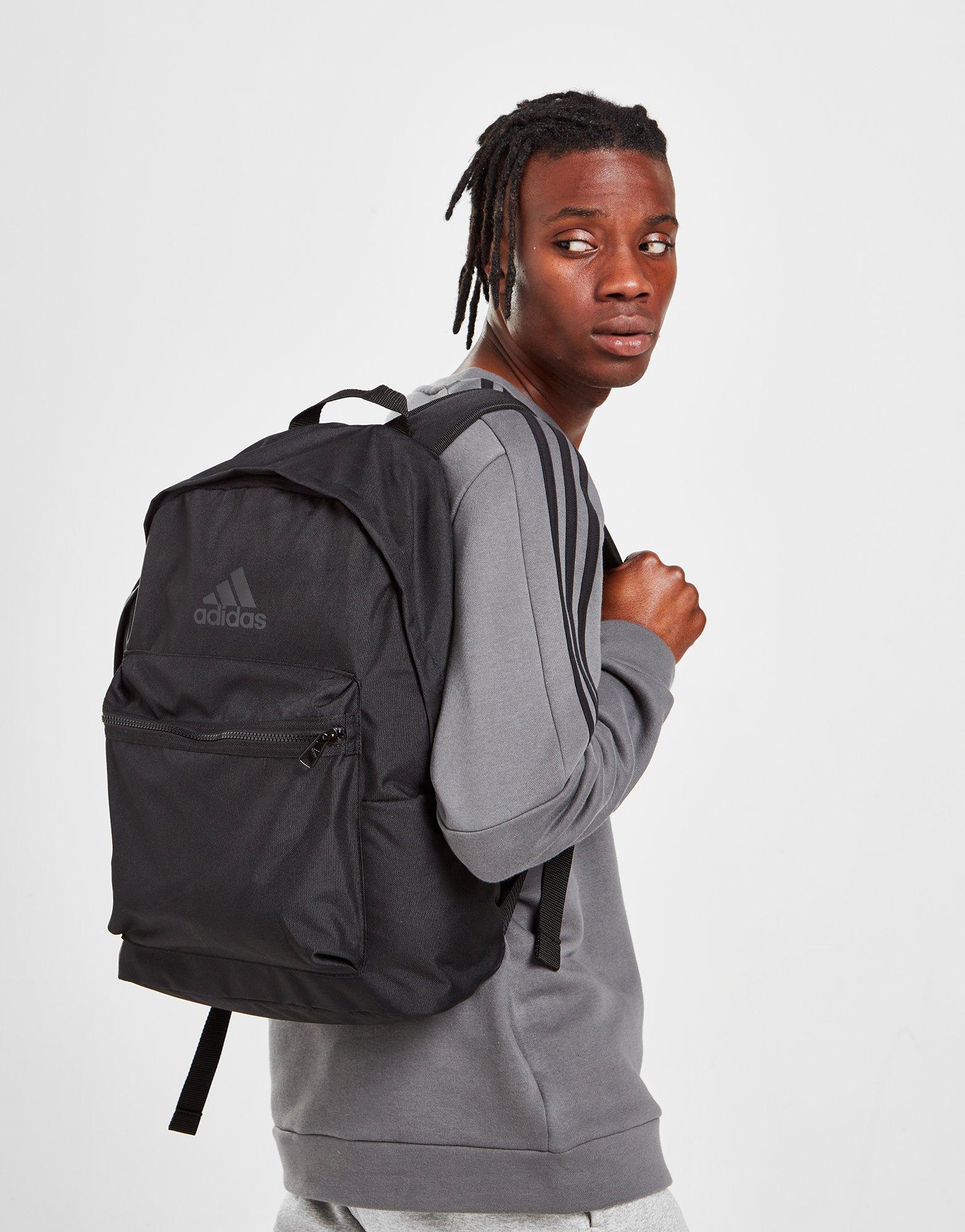 Aan boord pellet scheiden Black adidas Badge of Sport Backpack | JD Sports UK
