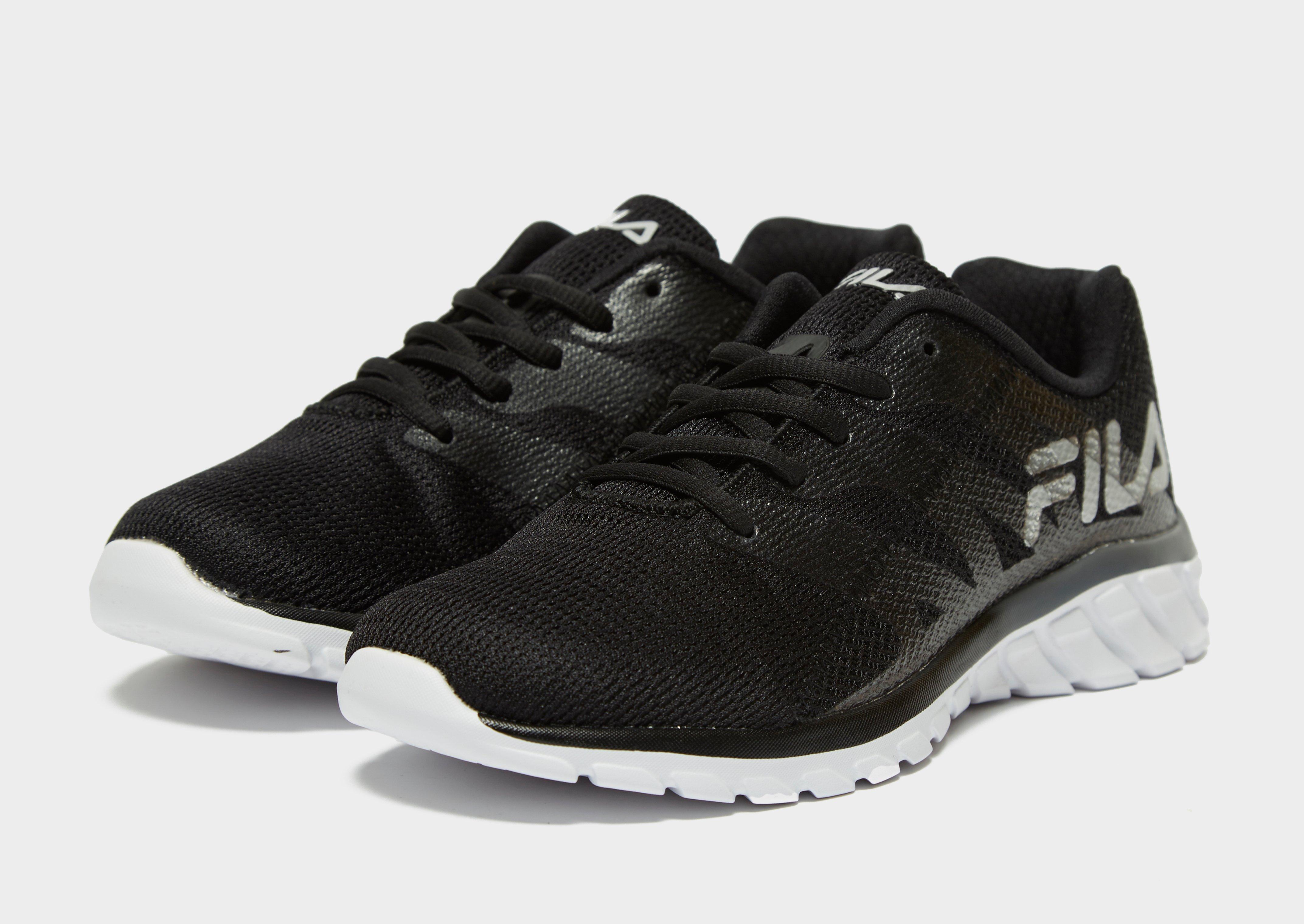 fila disruptor patent black