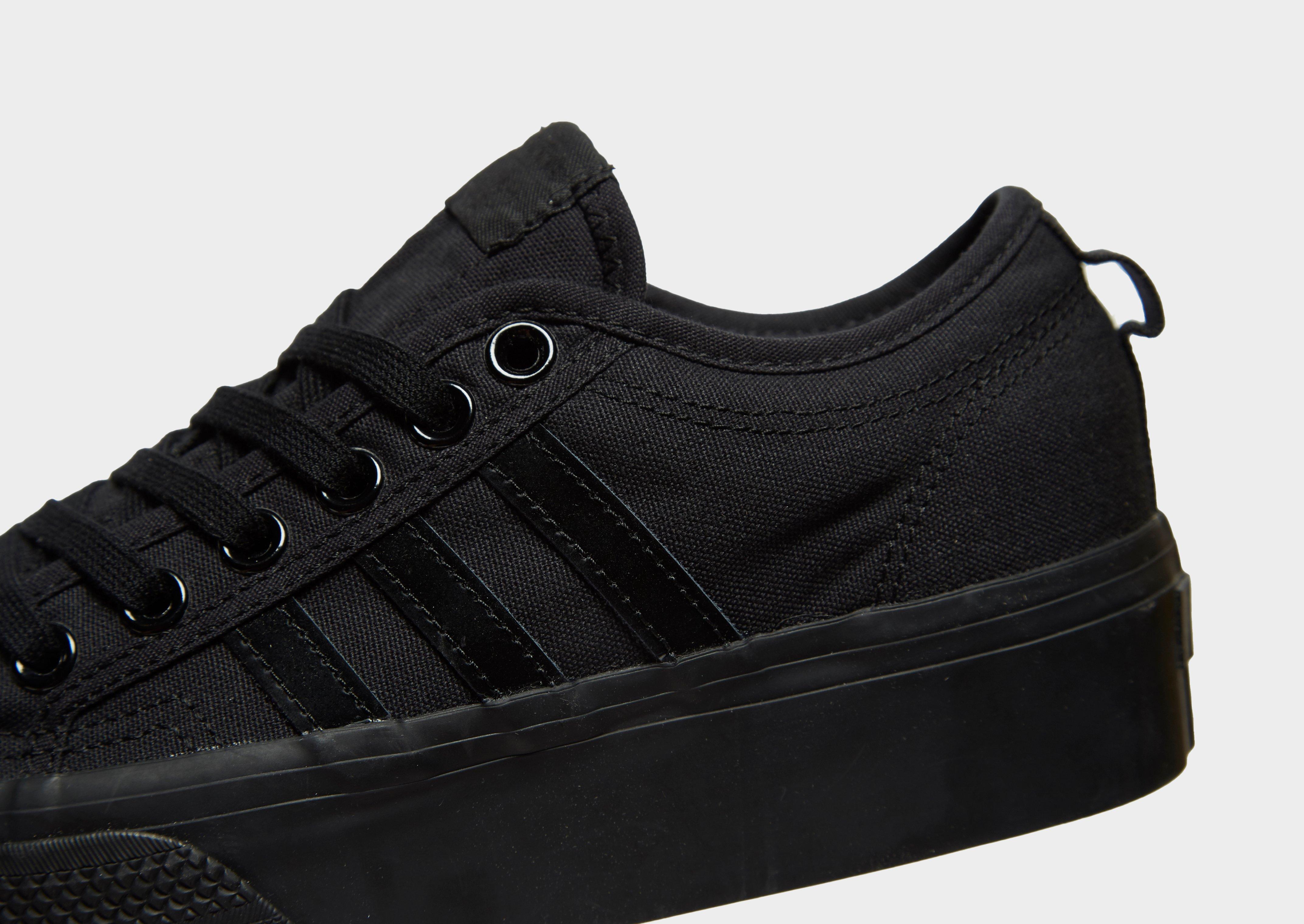 mens black adidas nizza