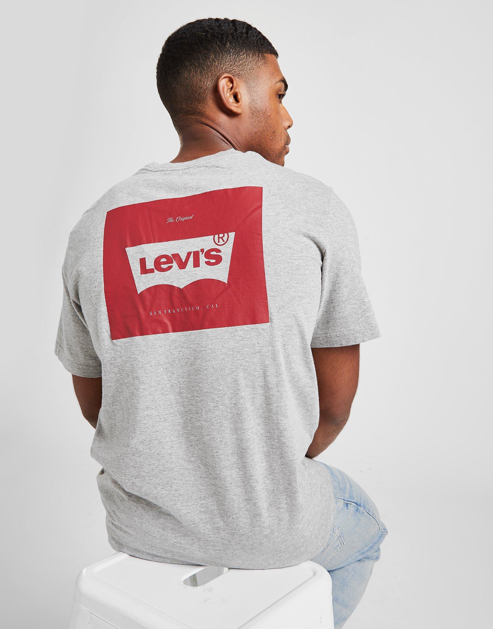 levis red logo t shirt