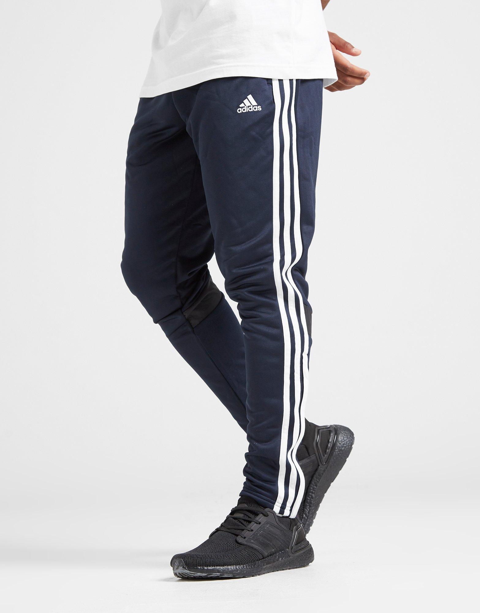 Compra adidas Originals pantalón de chándal Match en Azul