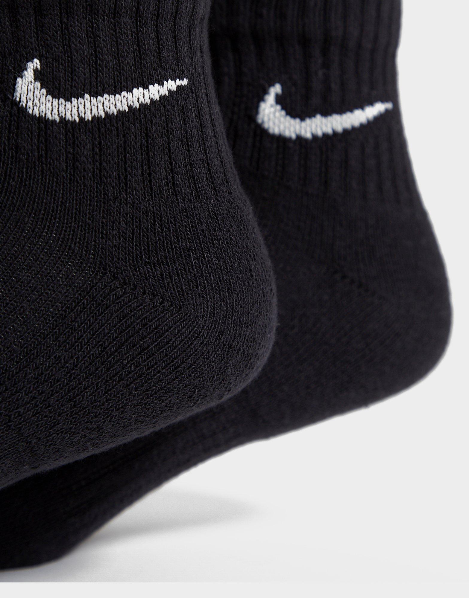 nike cushioned quarter socks