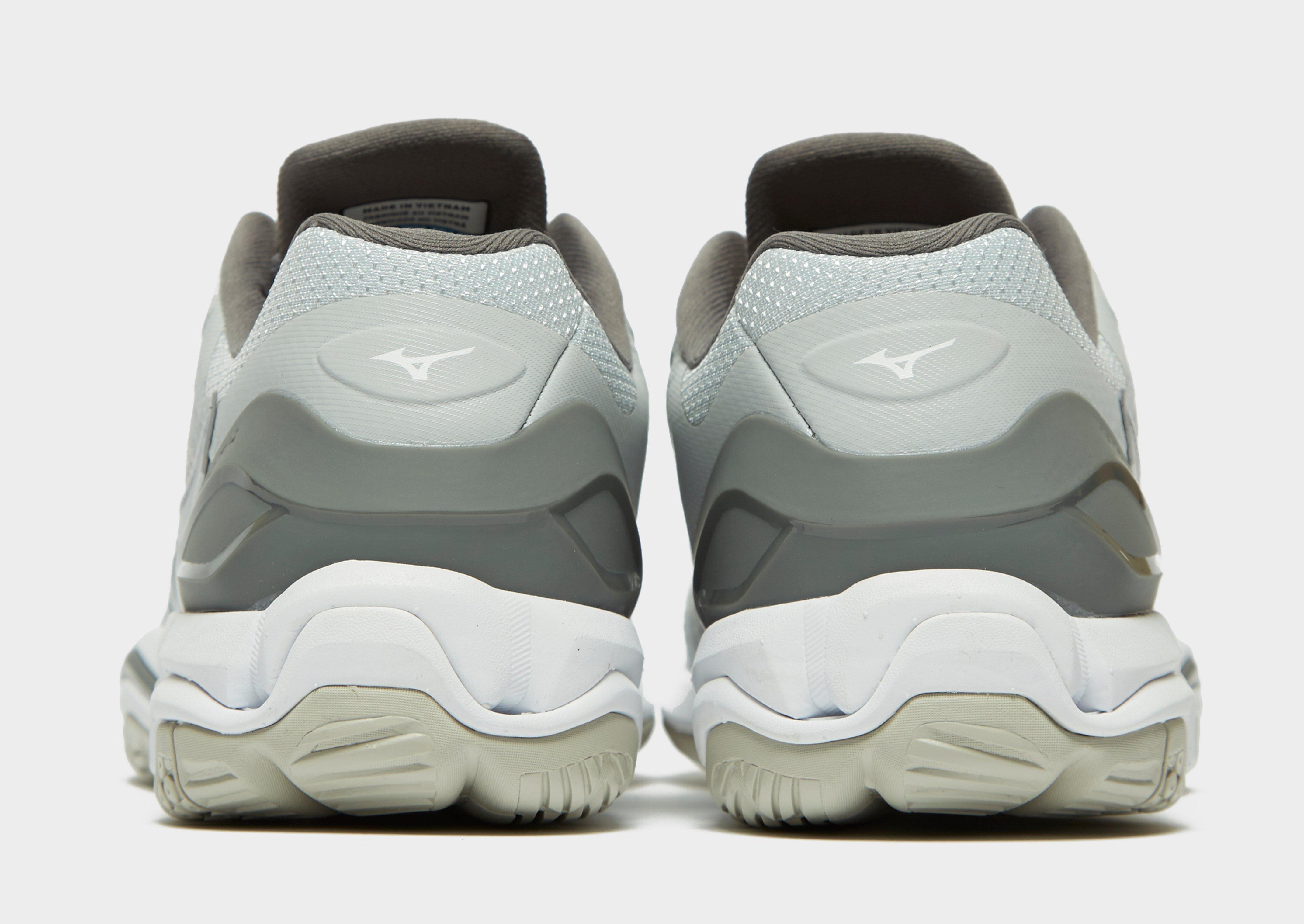 mizuno v