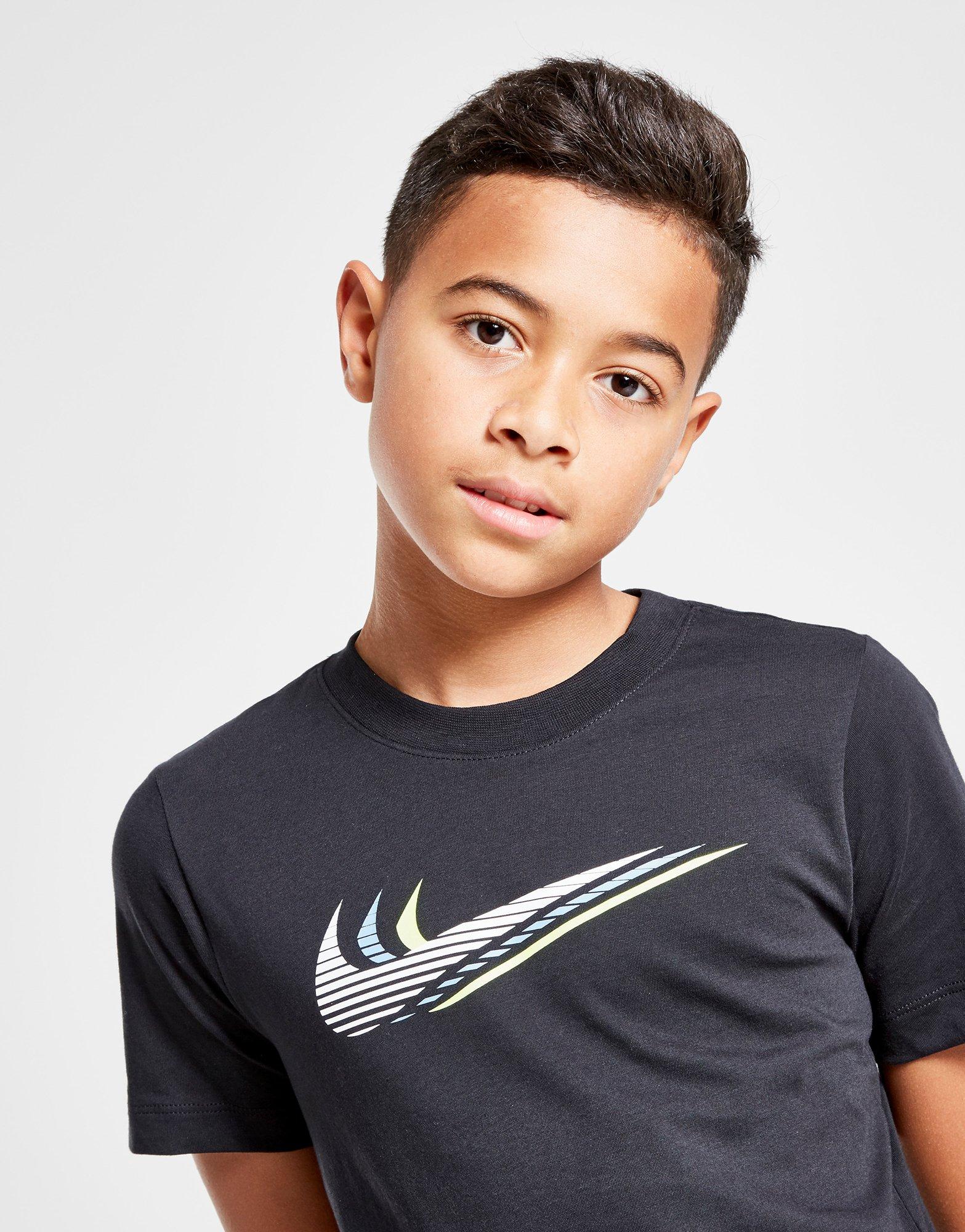 nike swoosh junior