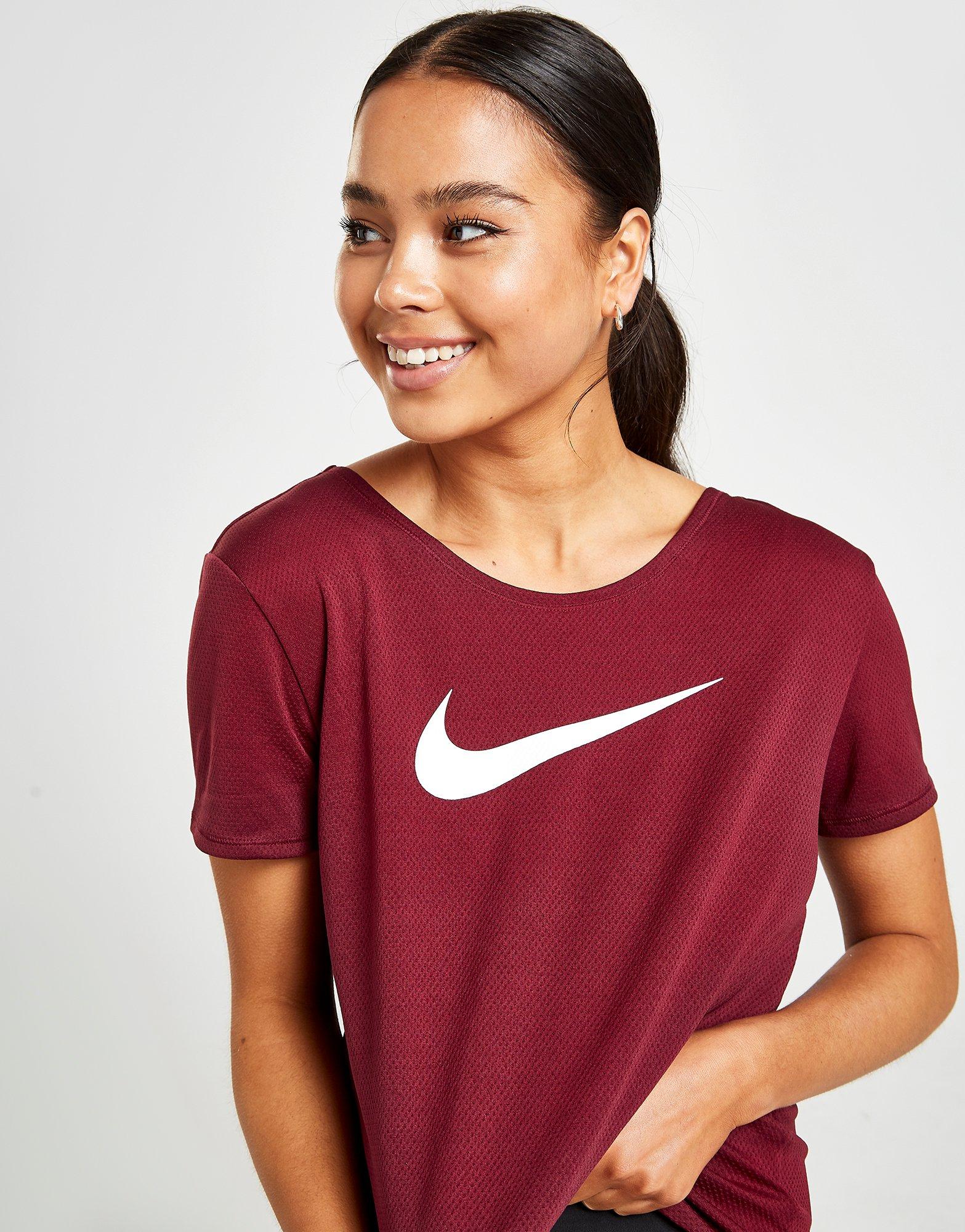 red nike swoosh t shirt