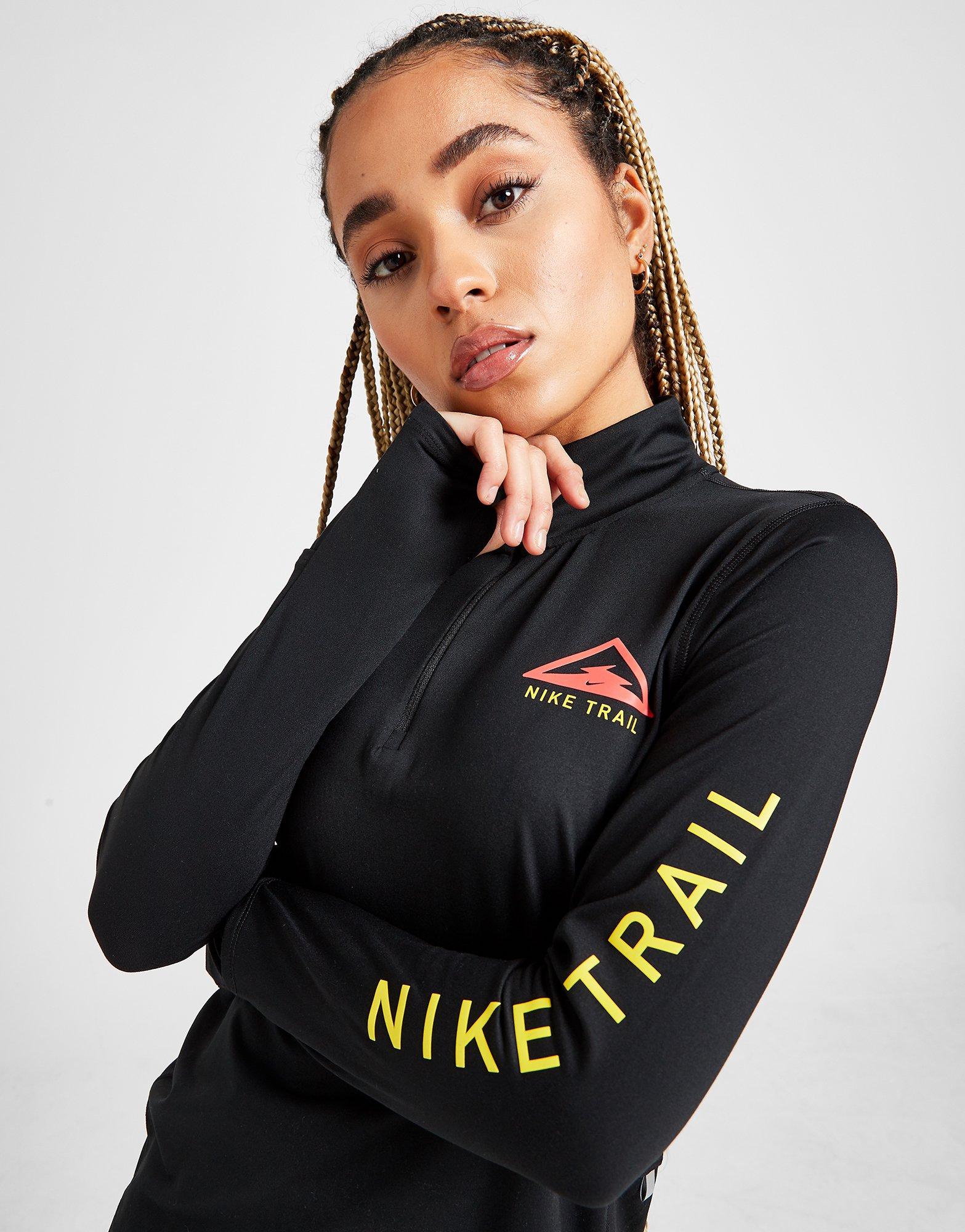 nike trail sweatshirt