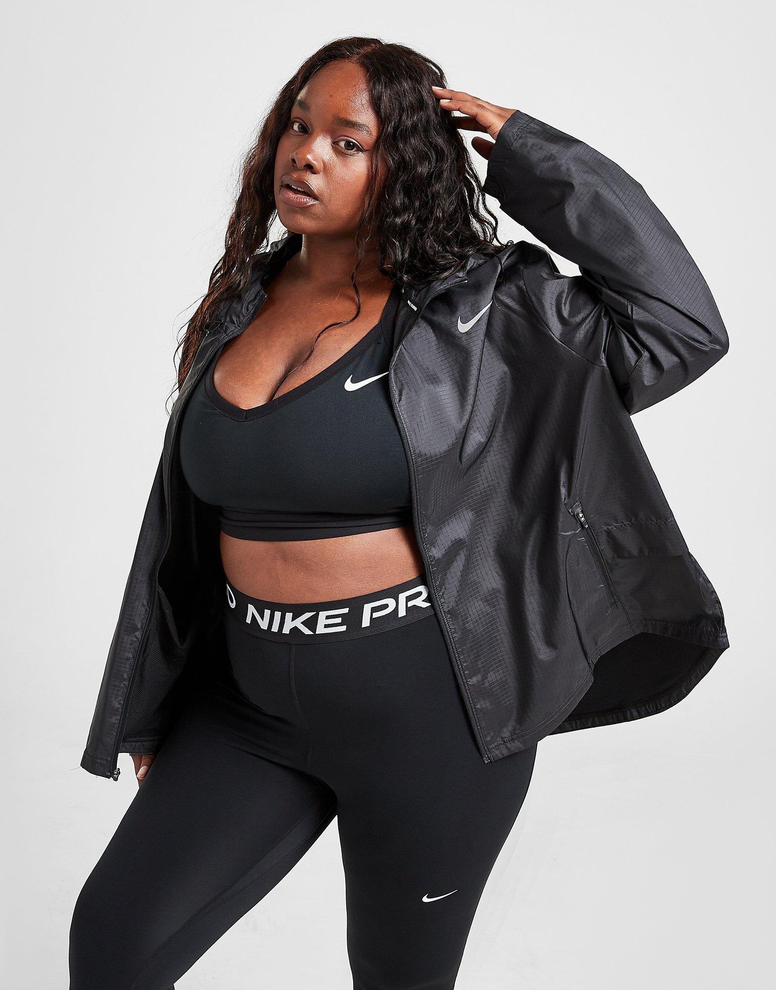 Nike Essential Plus Size Jacket