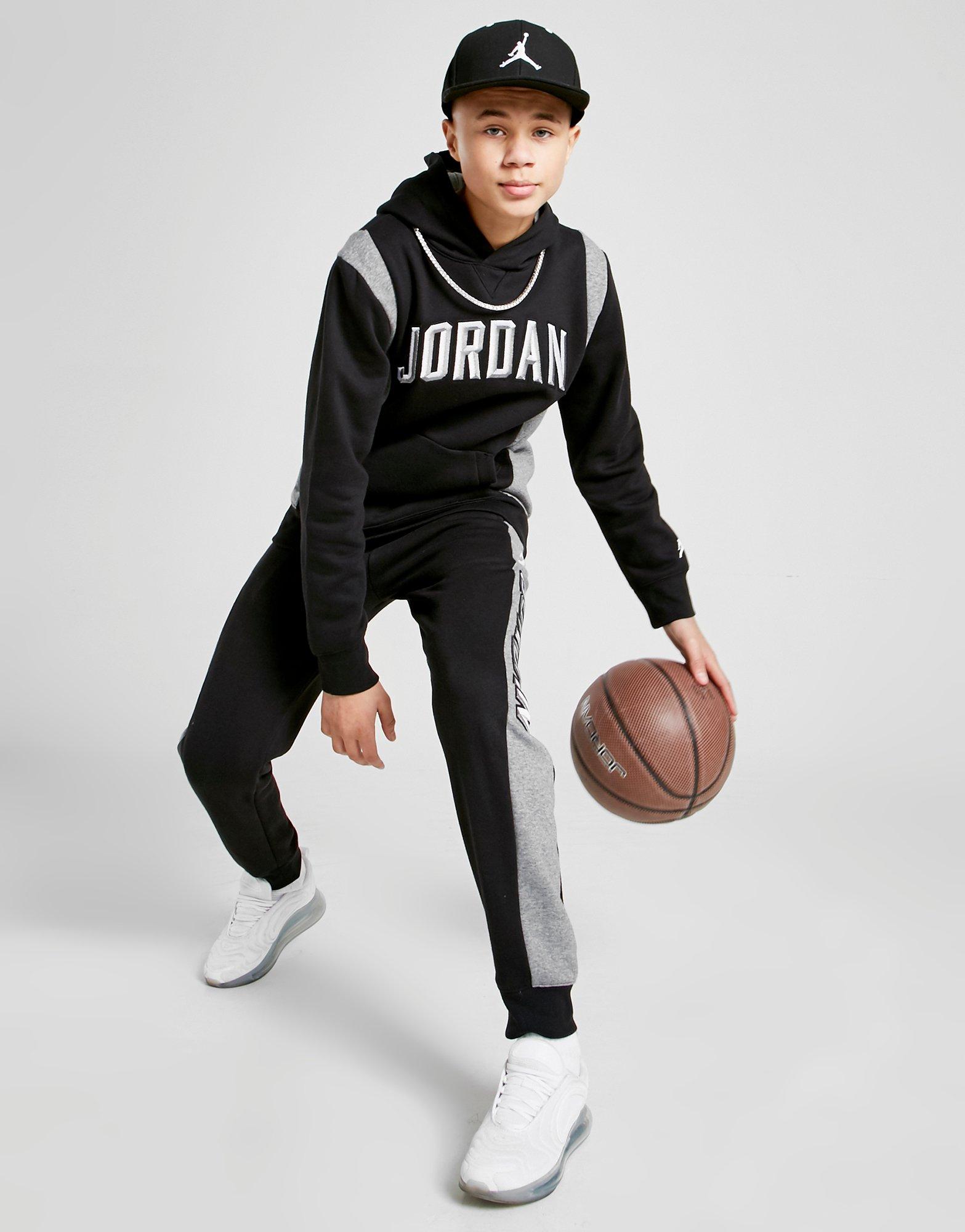 jordan hoodie junior