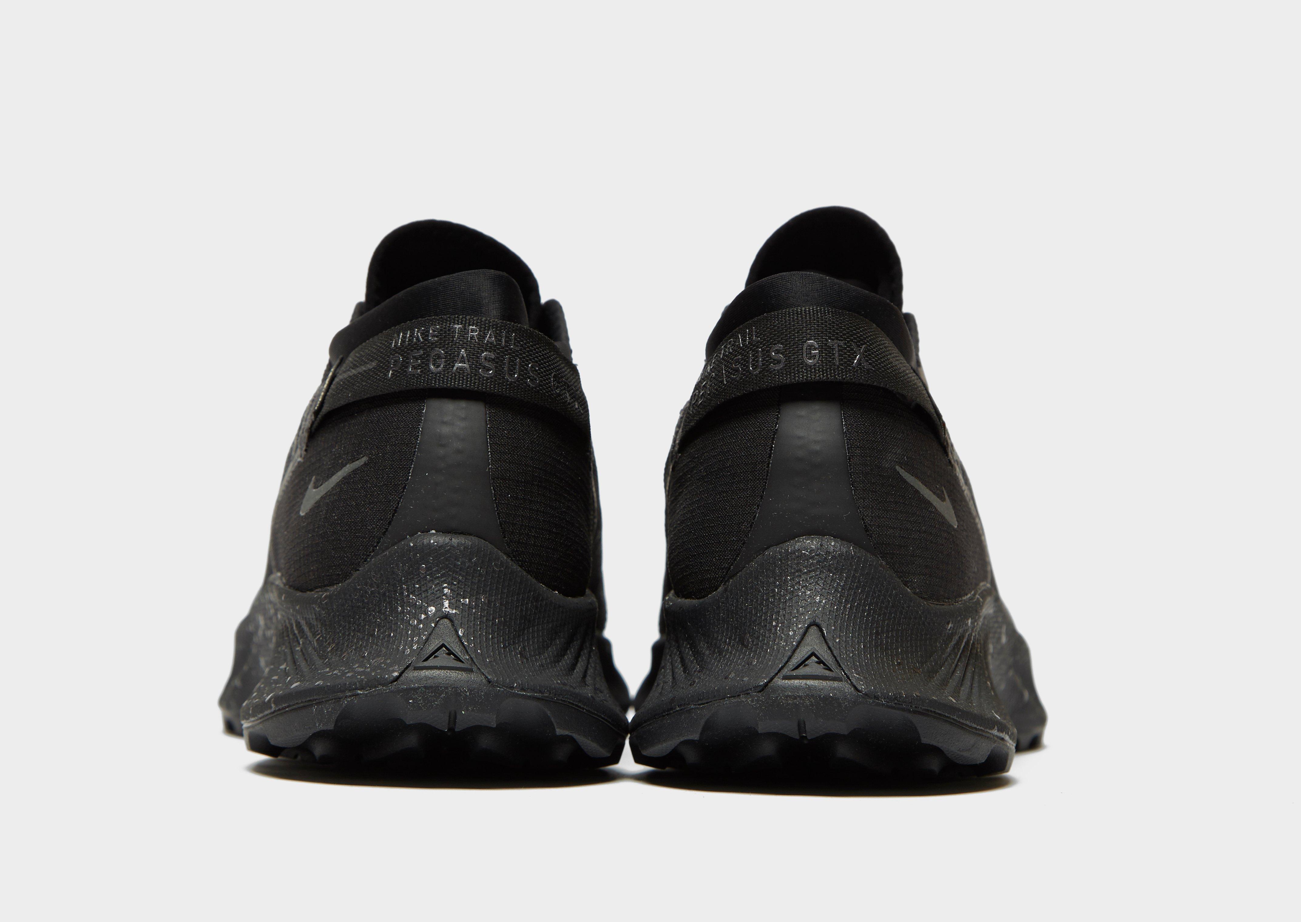 pegasus gore tex black