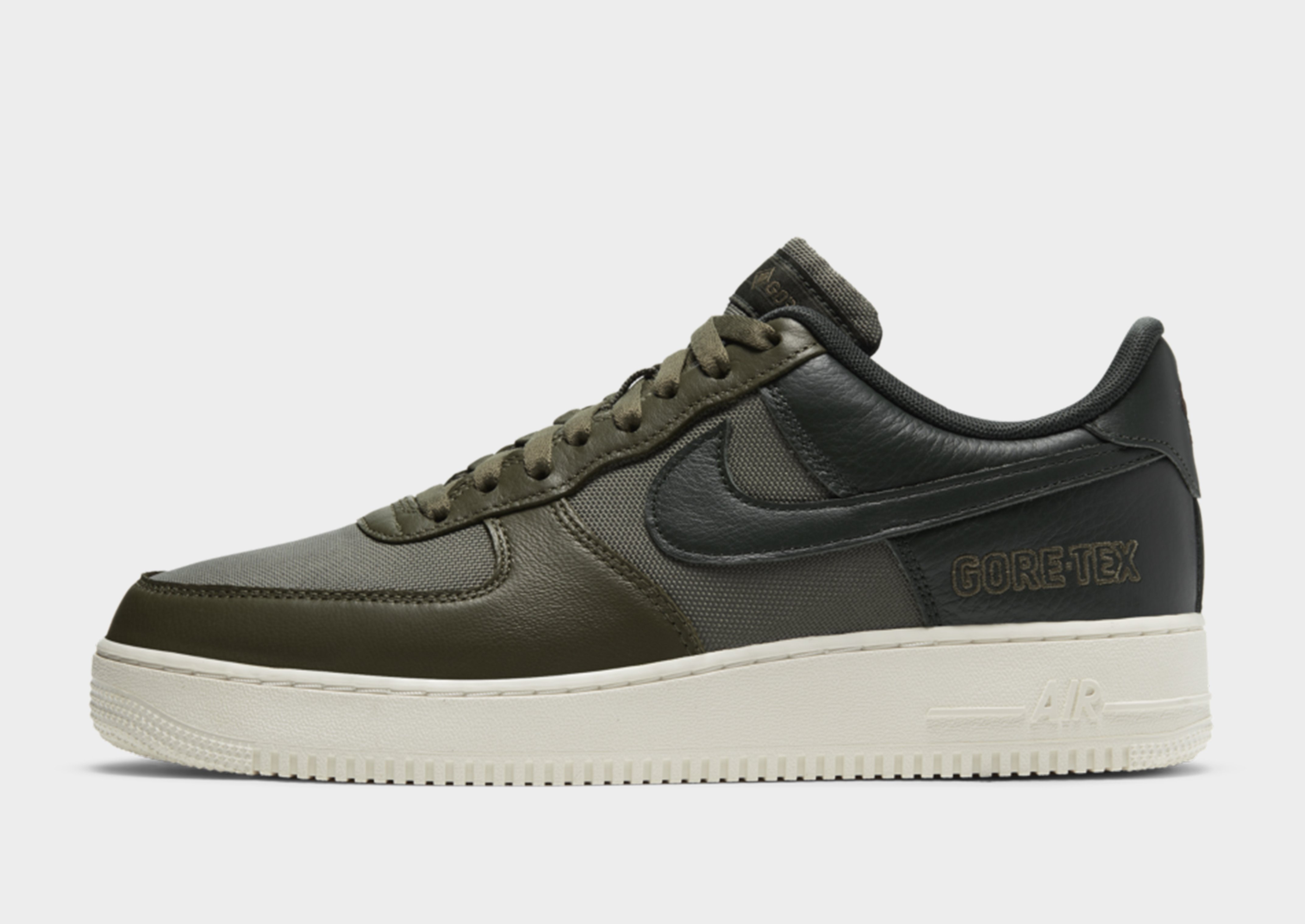 air force 1 gore tex foot locker