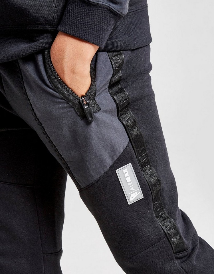 nike air max cargo joggers