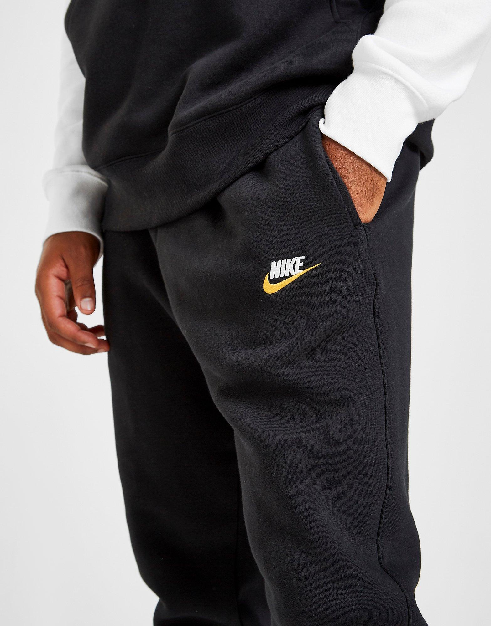 nike foundation cuffed fleece joggers black