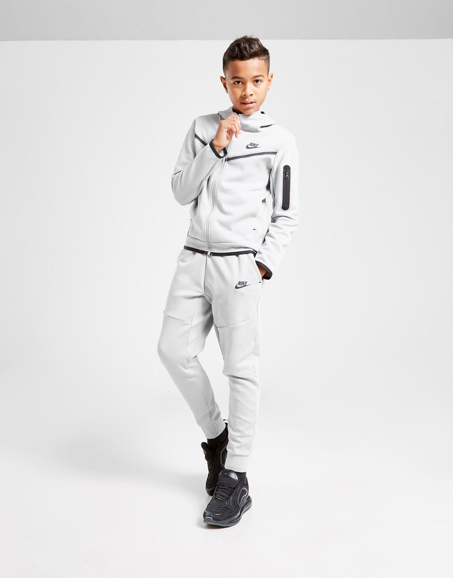 Grey Nike Tech Fleece Hoodie Junior 