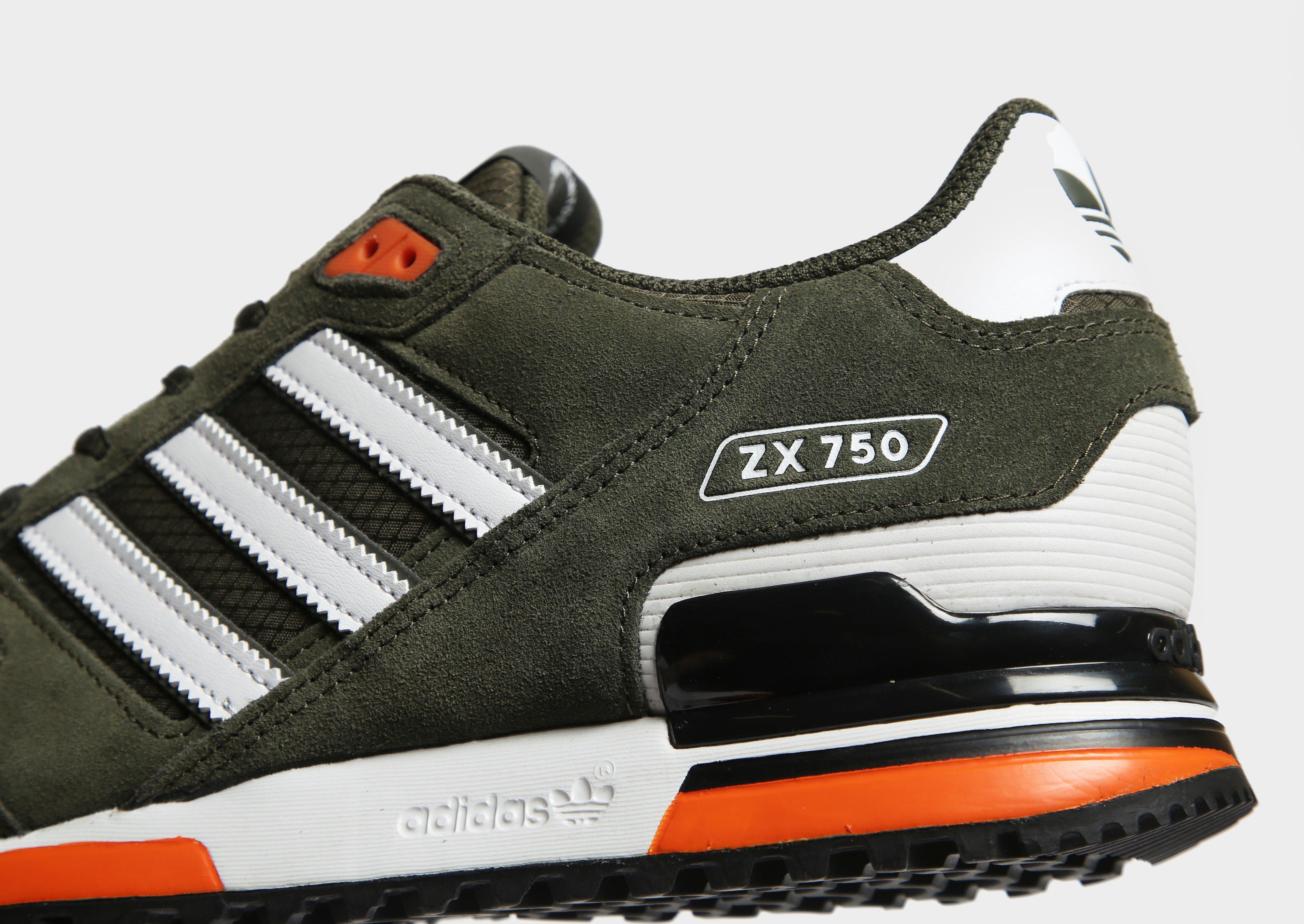 zx 750