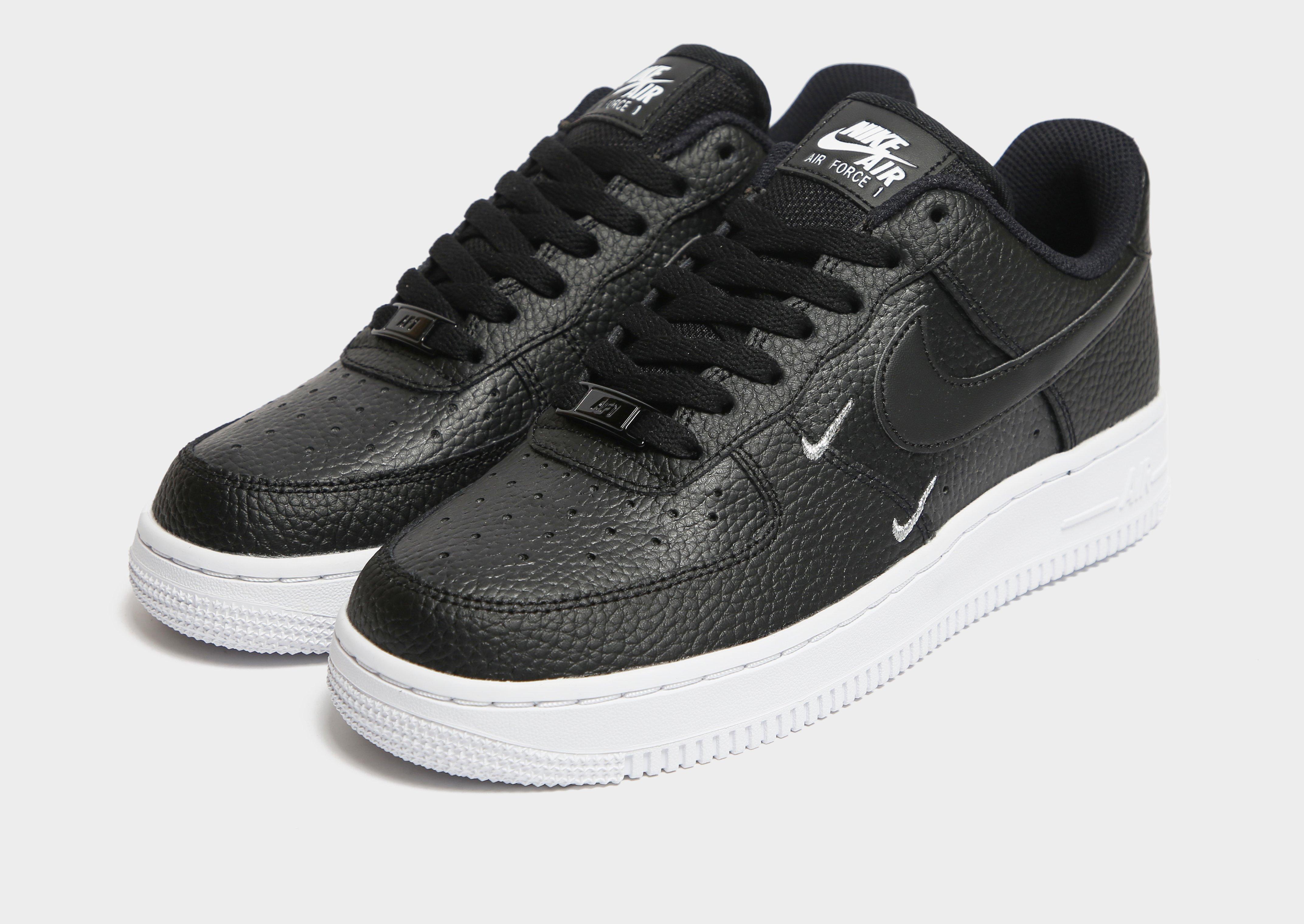 air force 1 essential black