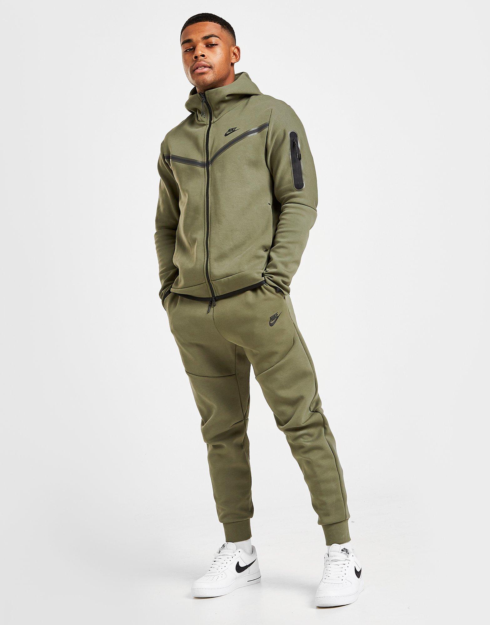 nike tech fleece khaki