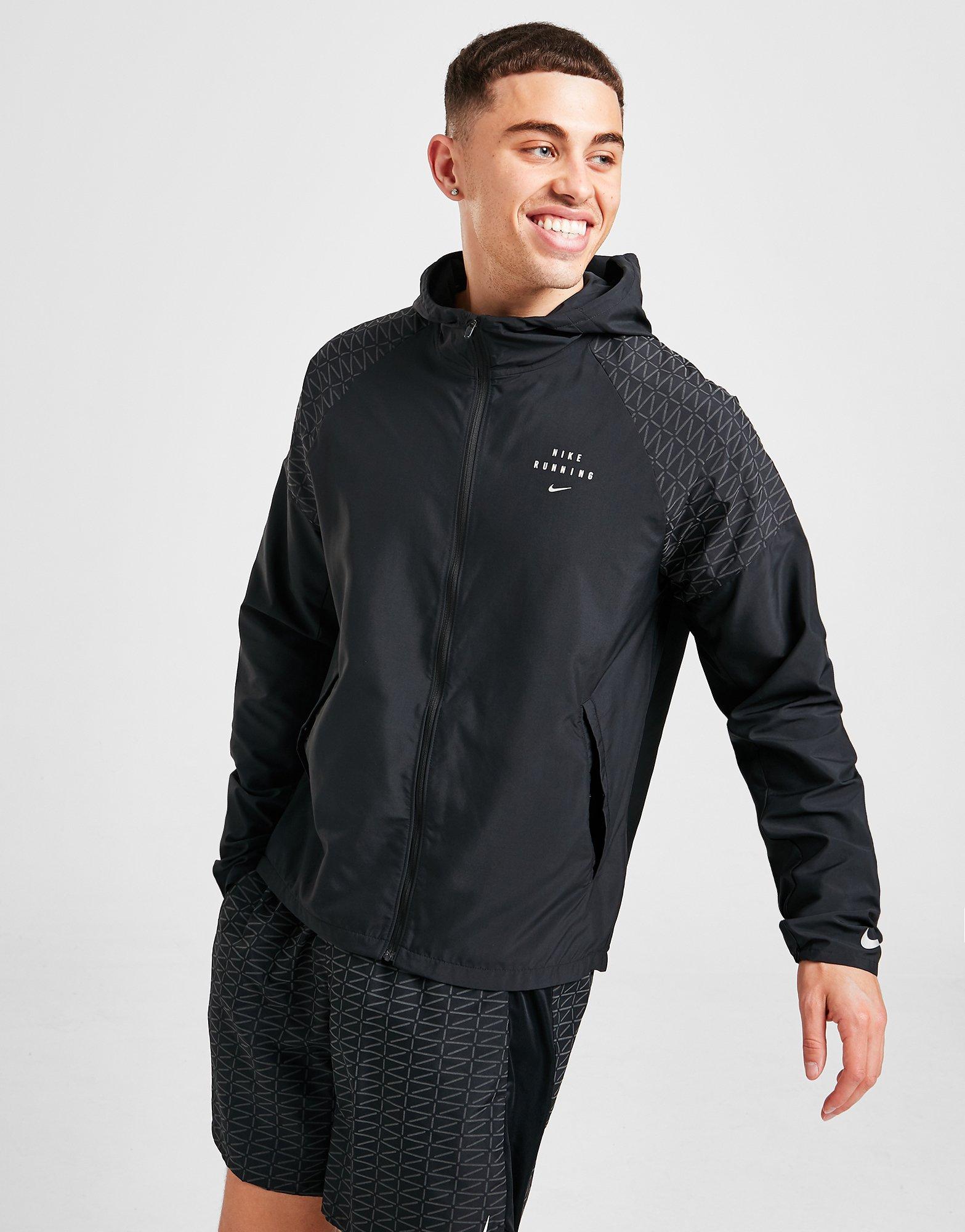 nike essential flash running jacket