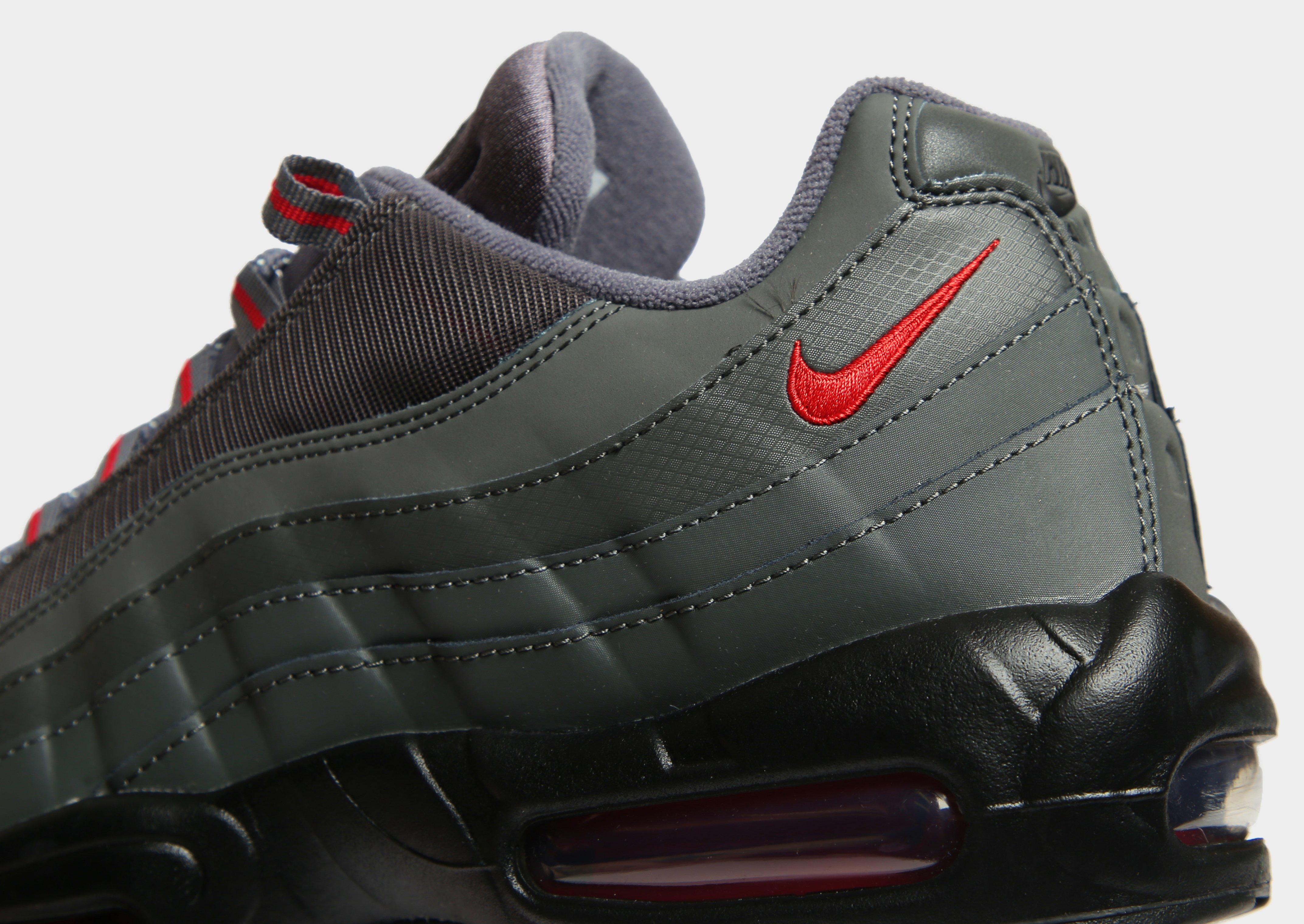 air max 95 iron grey university red