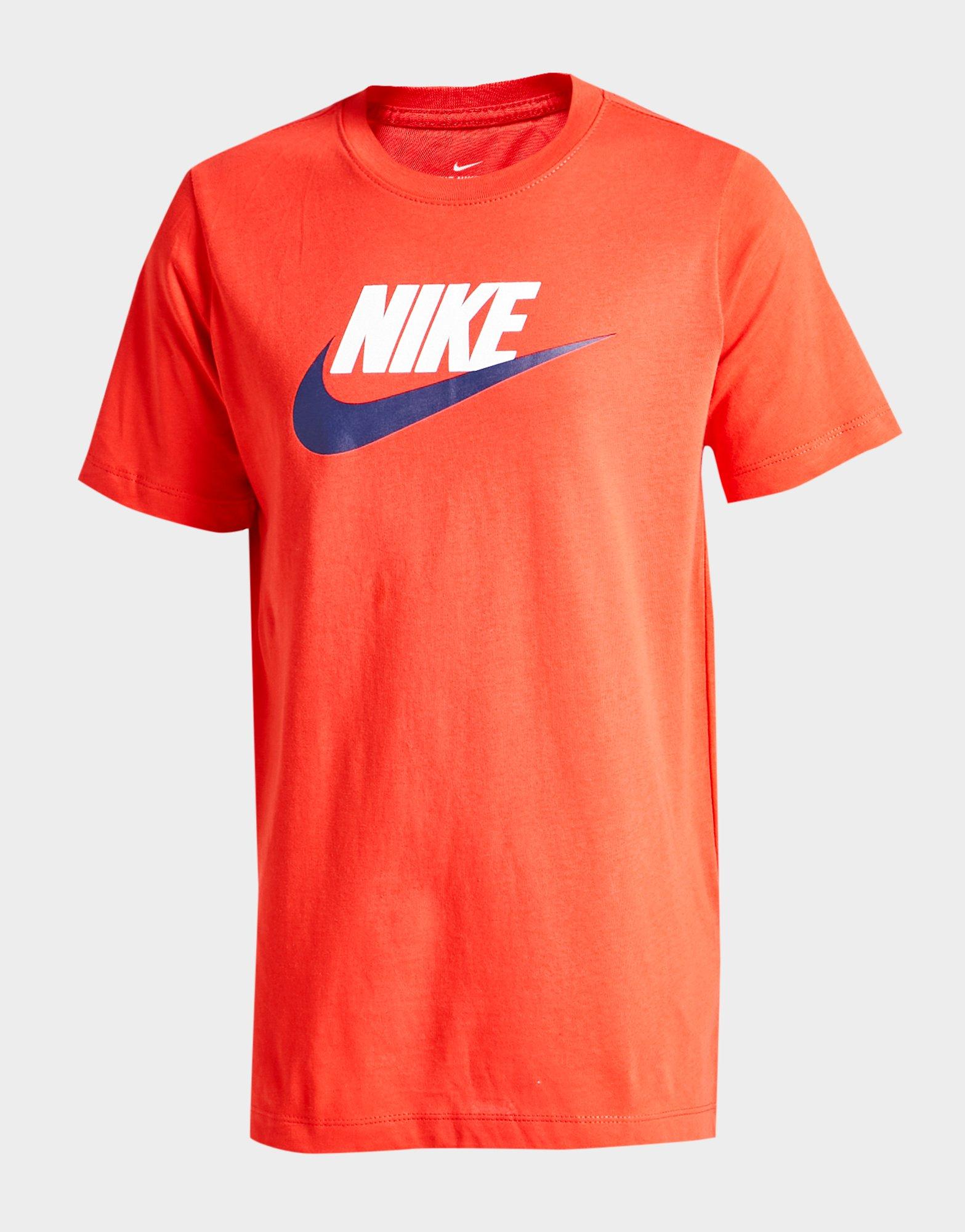 green and red nike shirt