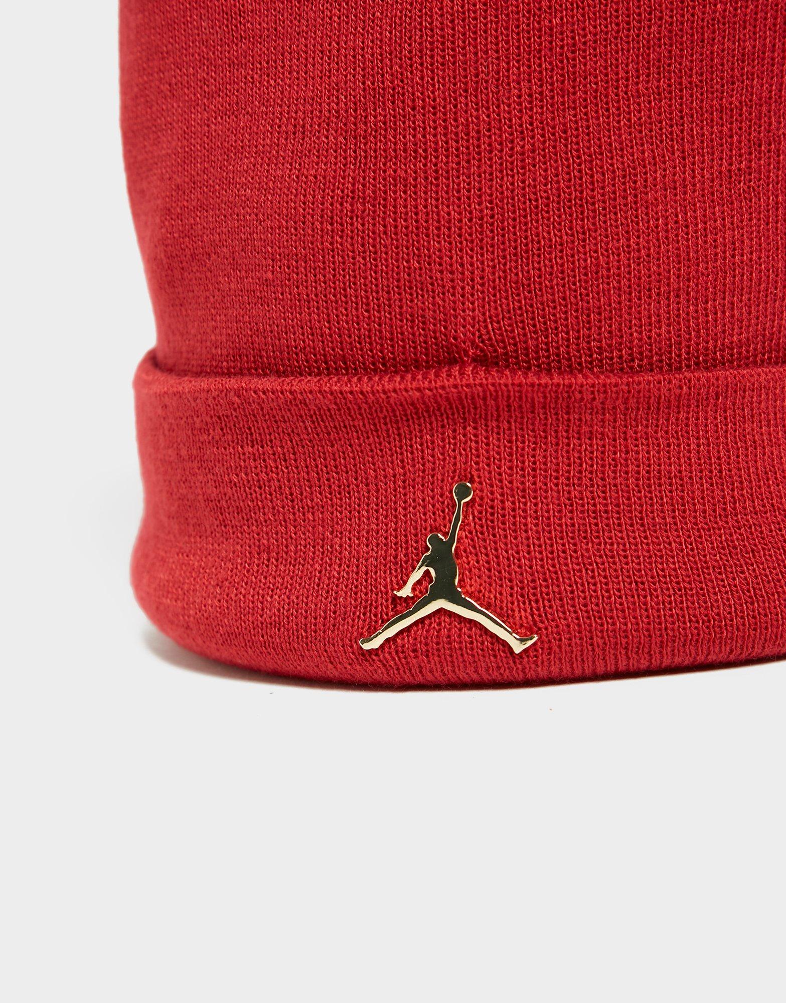 red jordan beanie