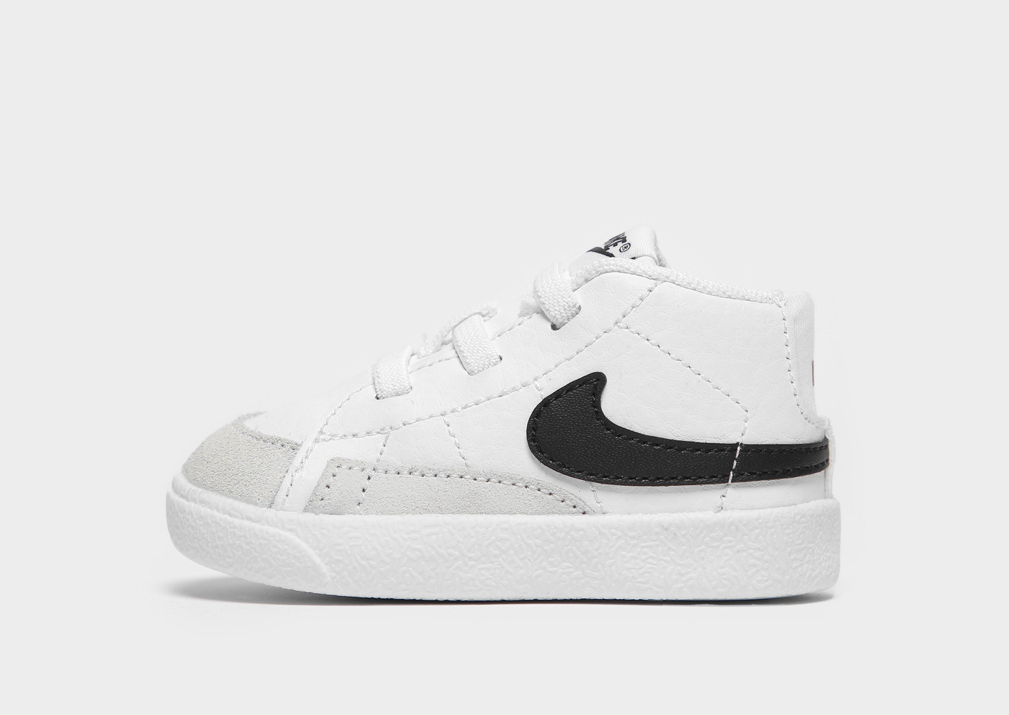 Basket nike shop blazer enfant