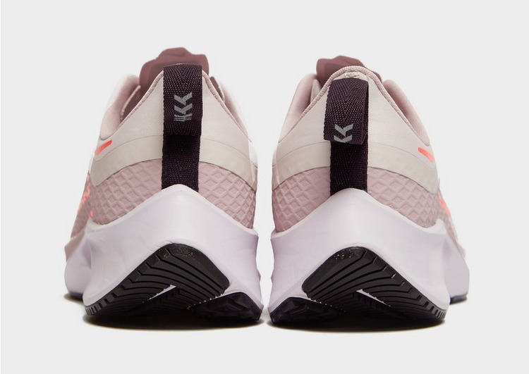 Nike Air Zoom Pegasus 37 Shield para Mulher