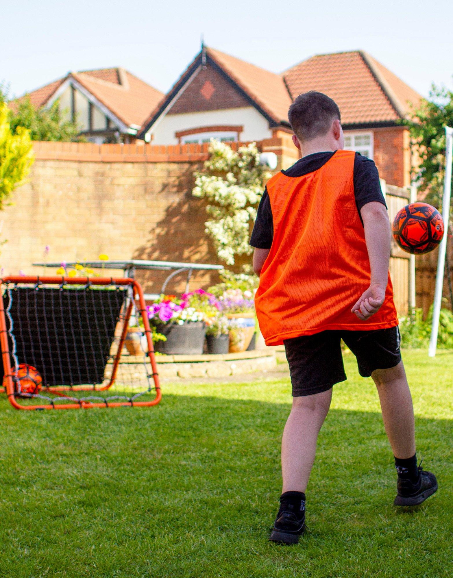 Football Flick Urban Skills Dual-Speed Rebounder and Net
