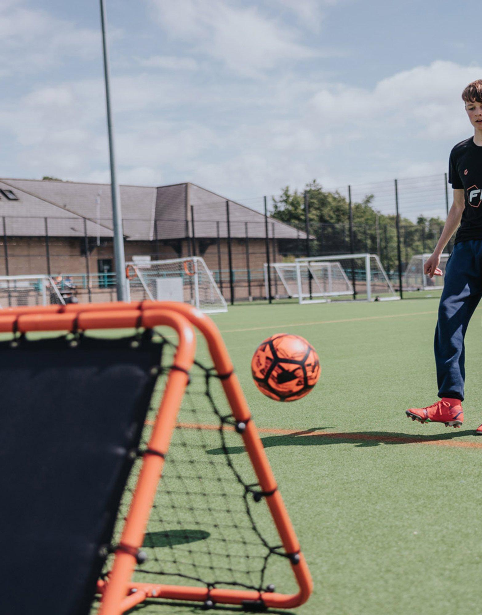 Football Flick Urban Skills Dual-Speed Rebounder and Net