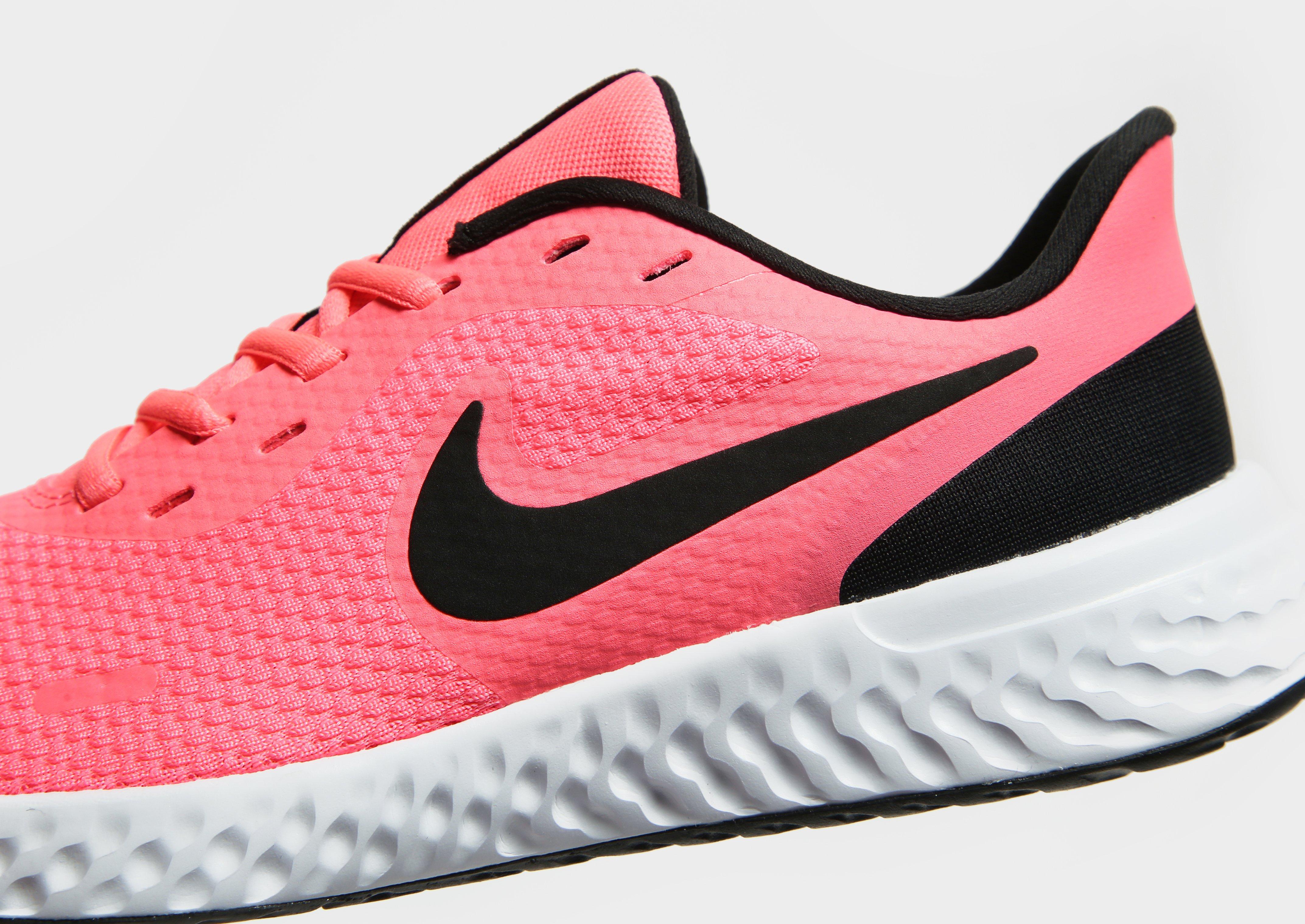 nike revolution 5 pink junior