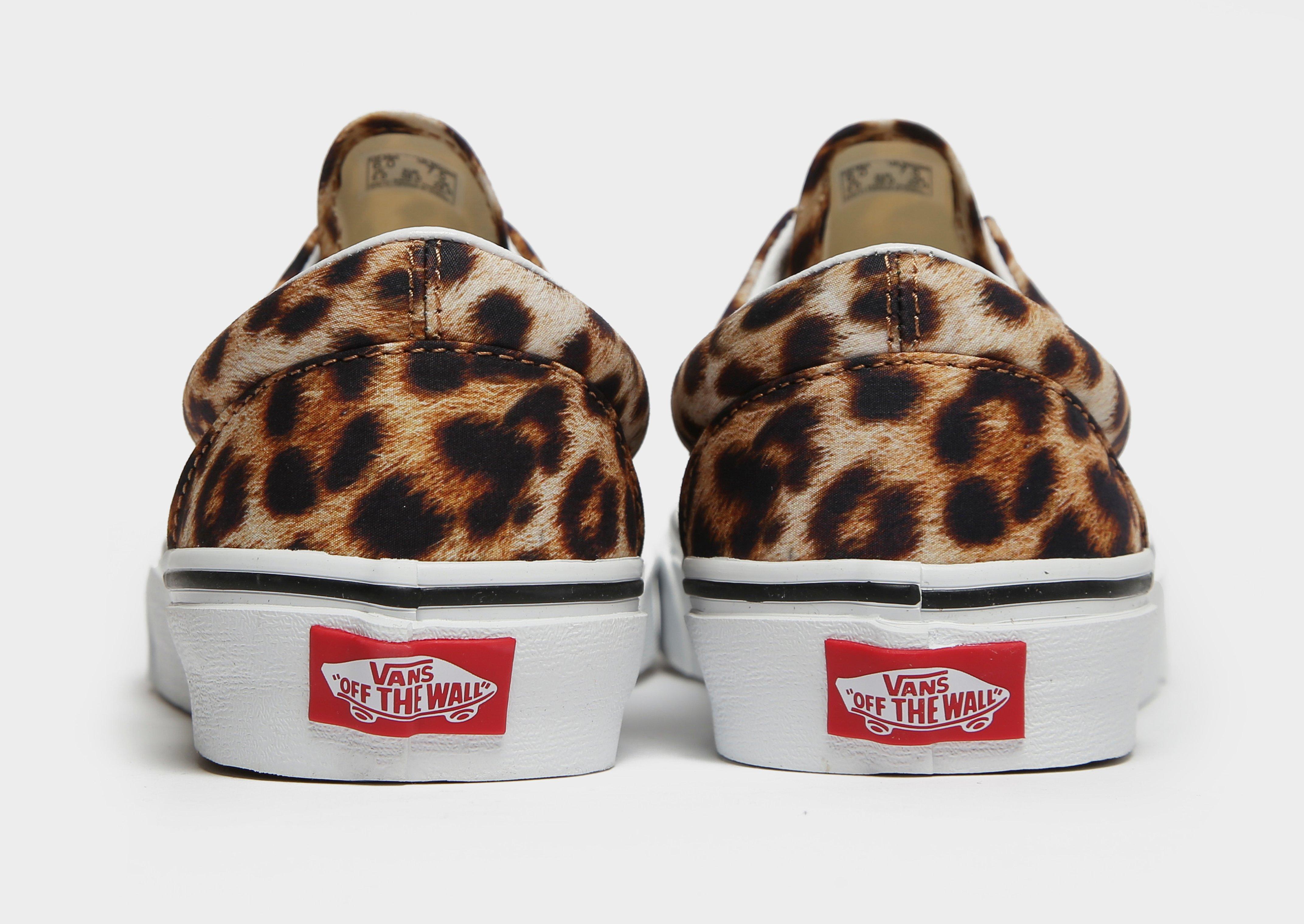 vans era women's shoes