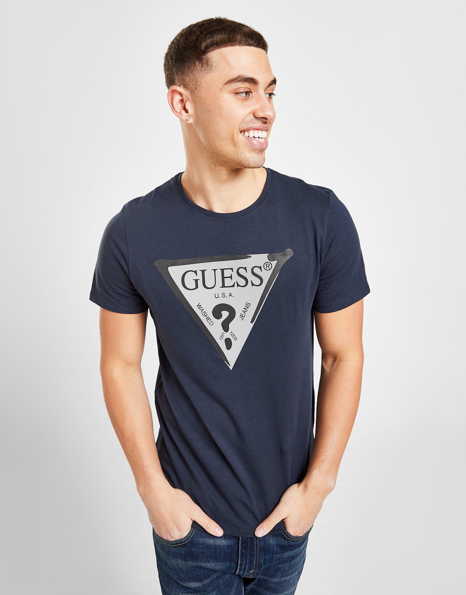 guess triangle logo t shirt