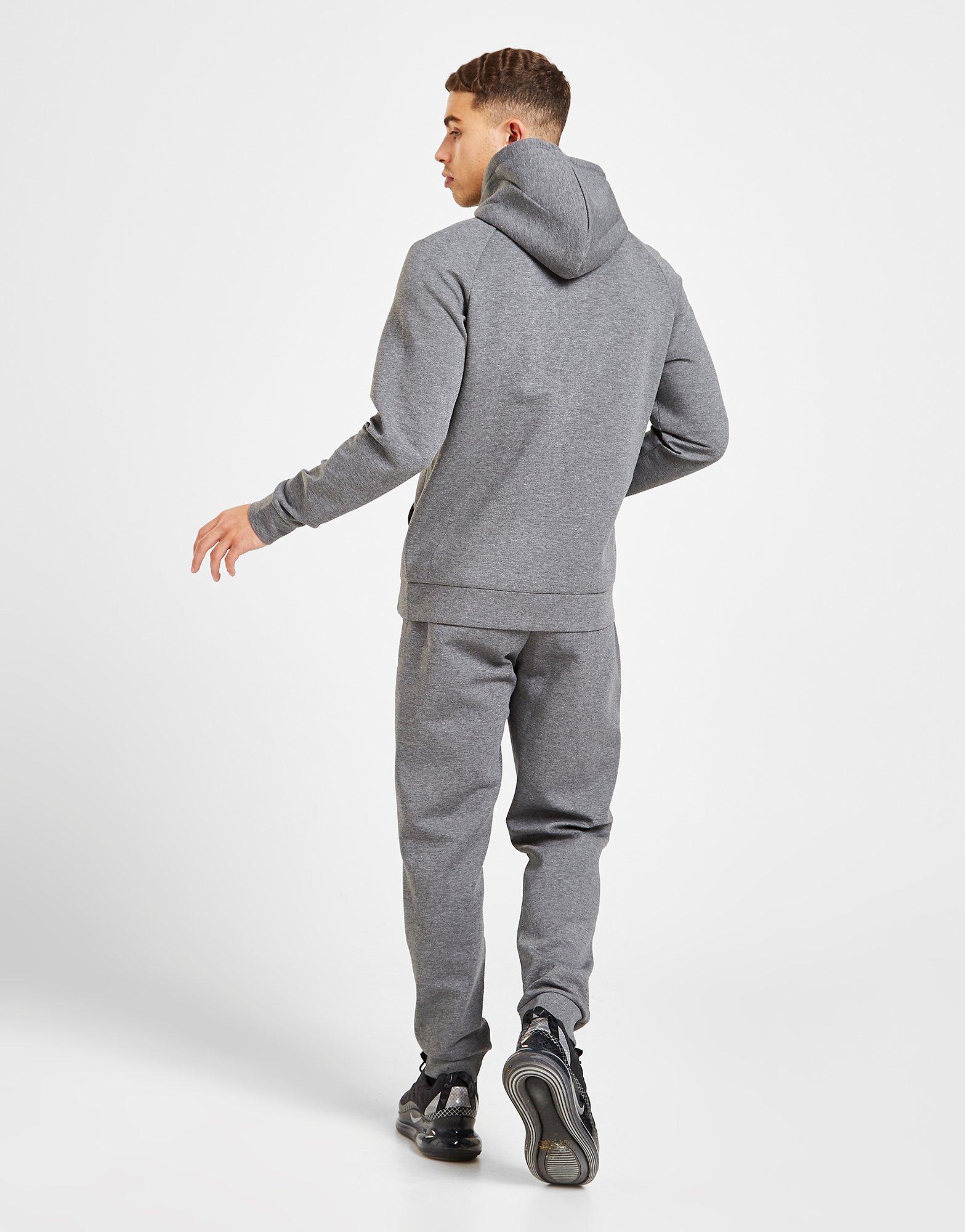 boss saggy tracksuit