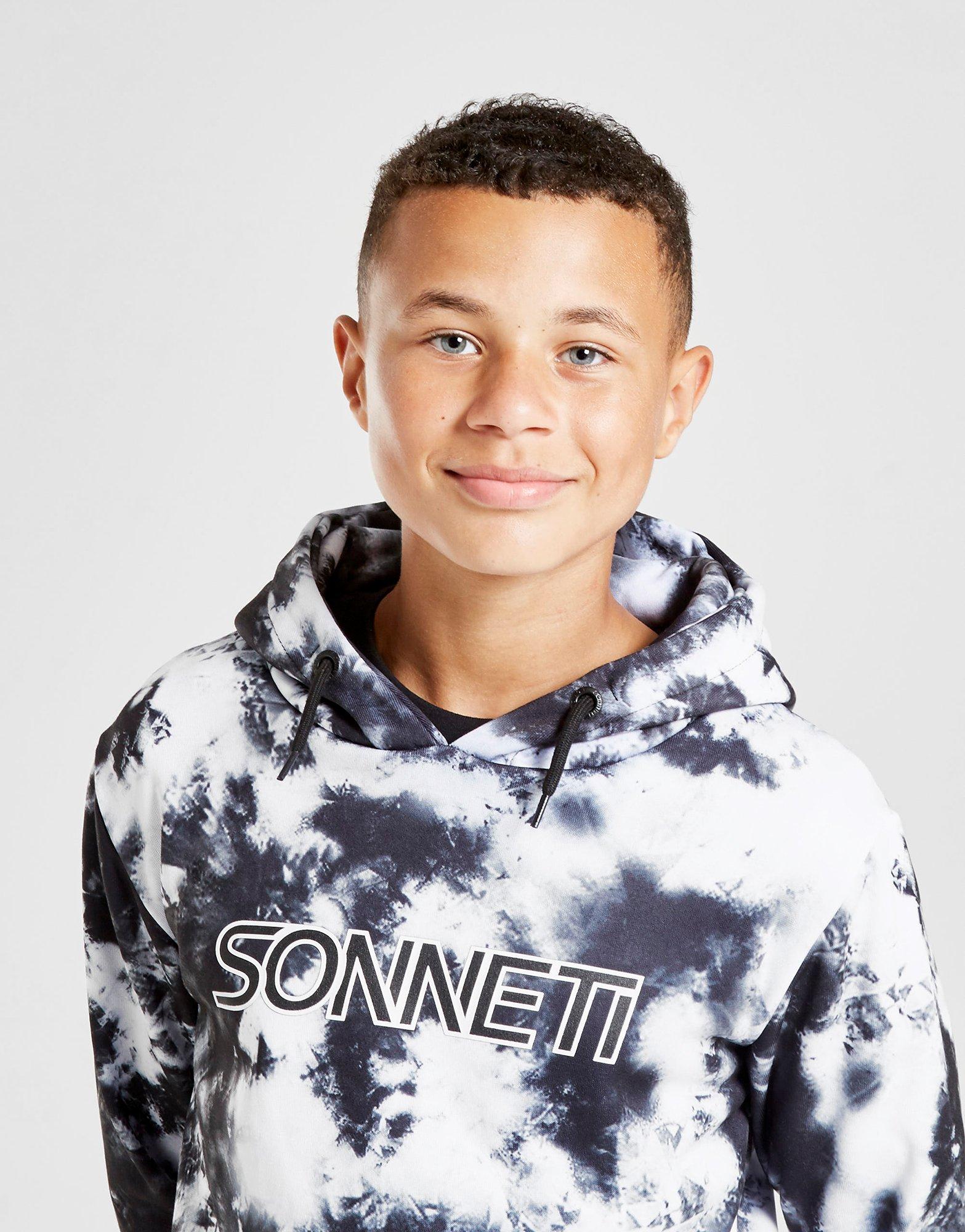 white north face pullover