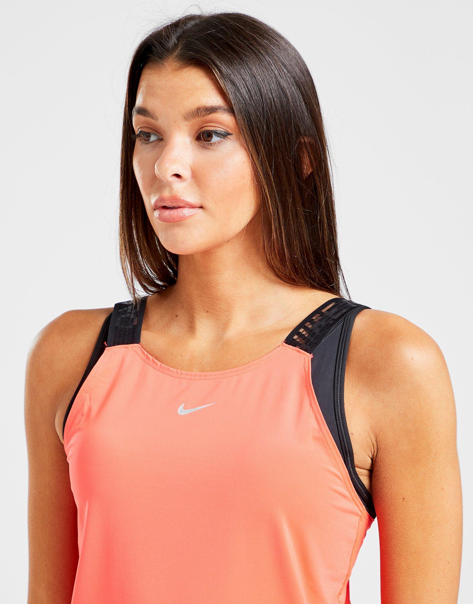 nike elastika