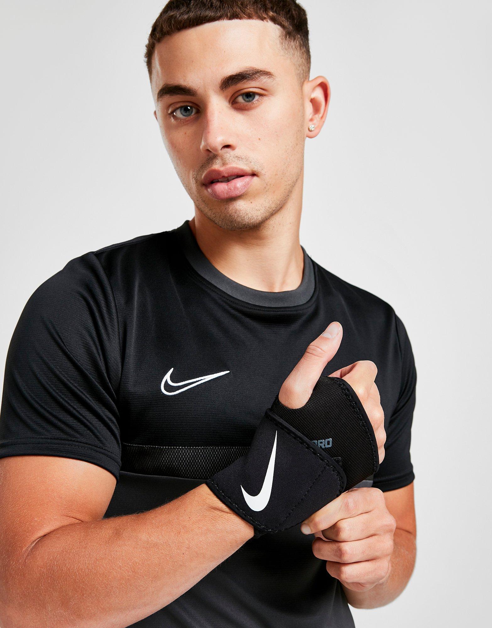 tennis wrist support nike
