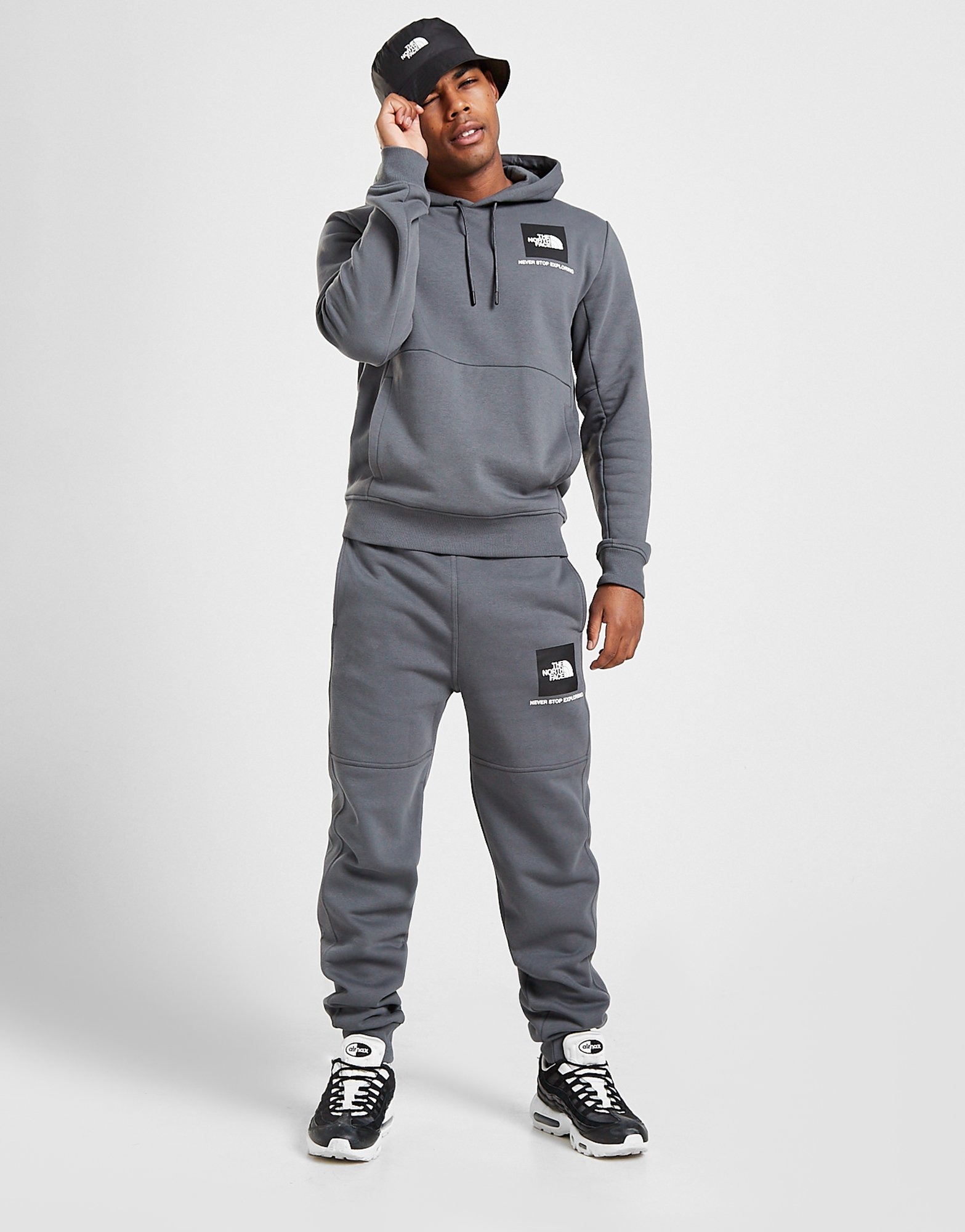 jd the north face tracksuit