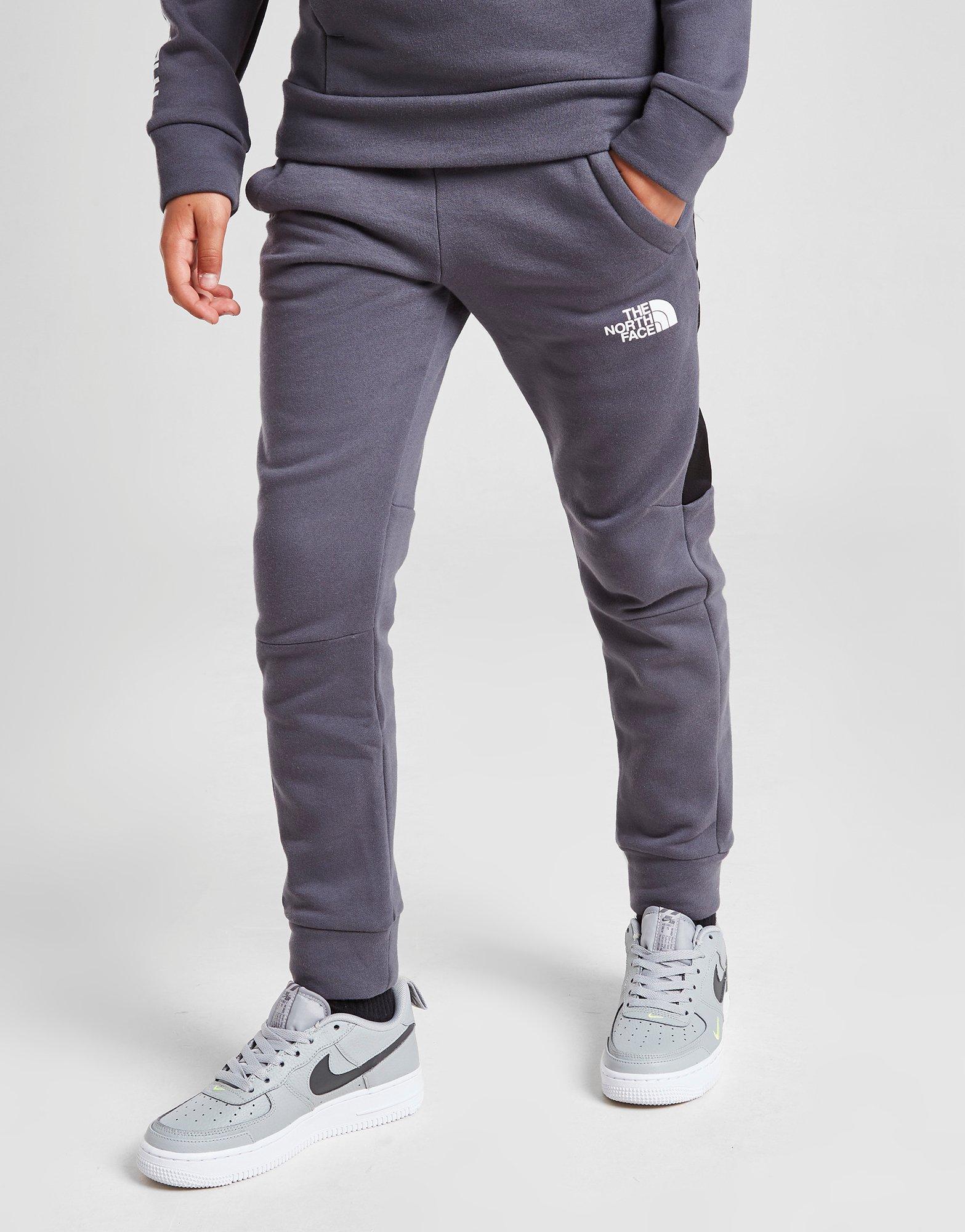 grey north face joggers