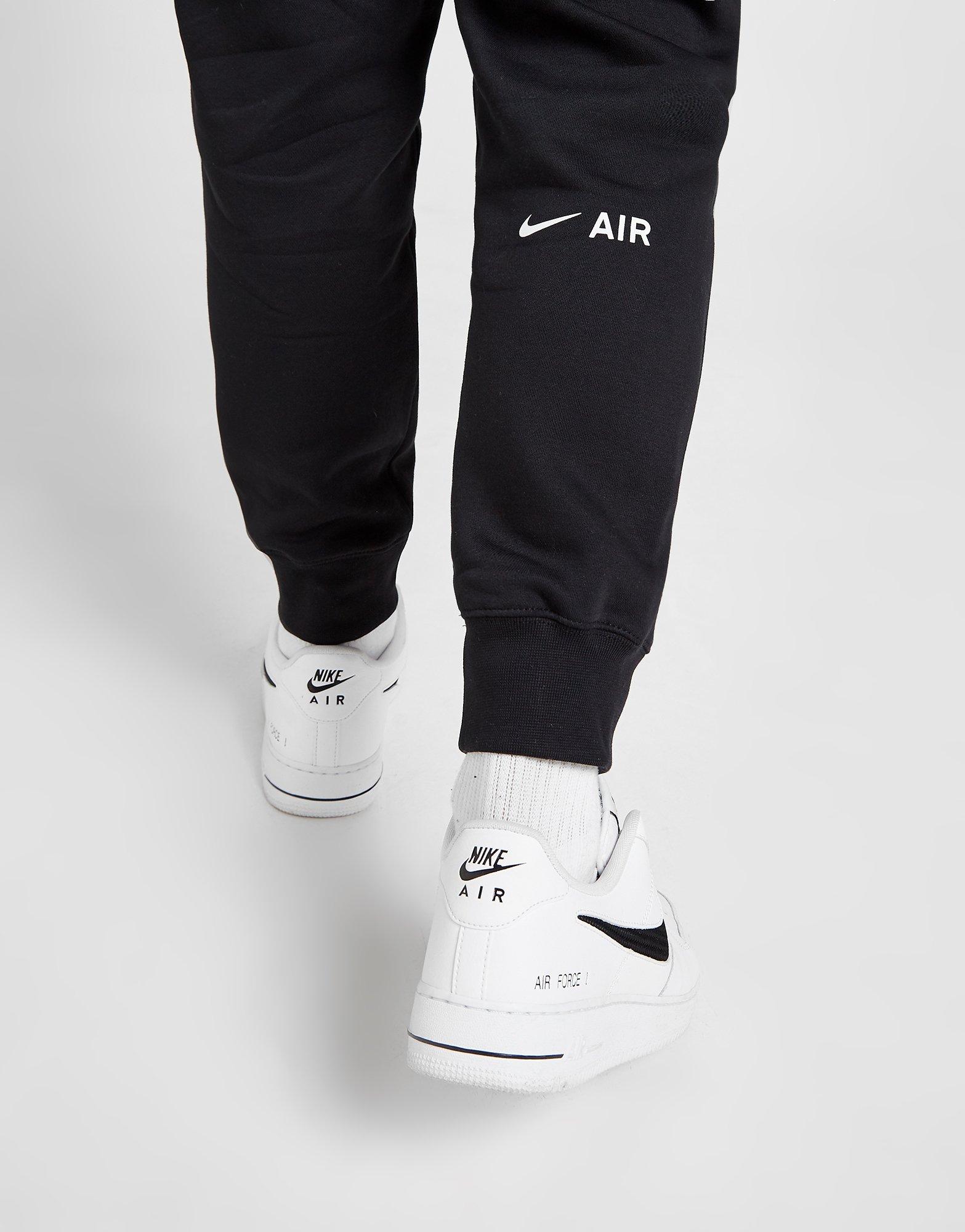 nike air joggers black